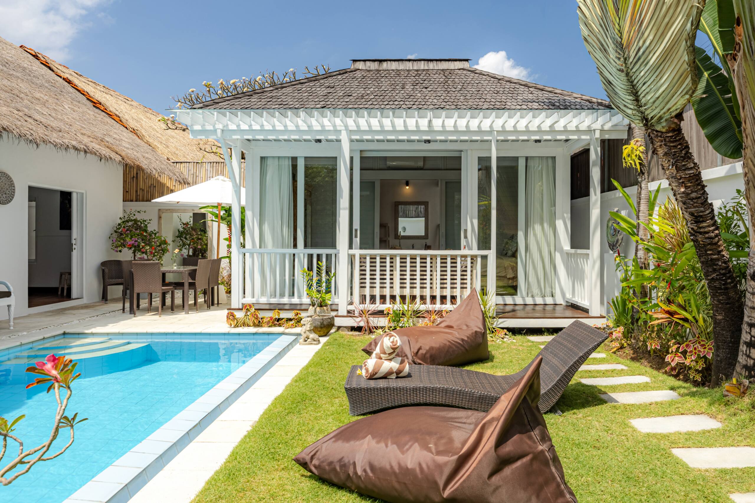 Villa in Seminyak – 10 min walk to Oberoi 32