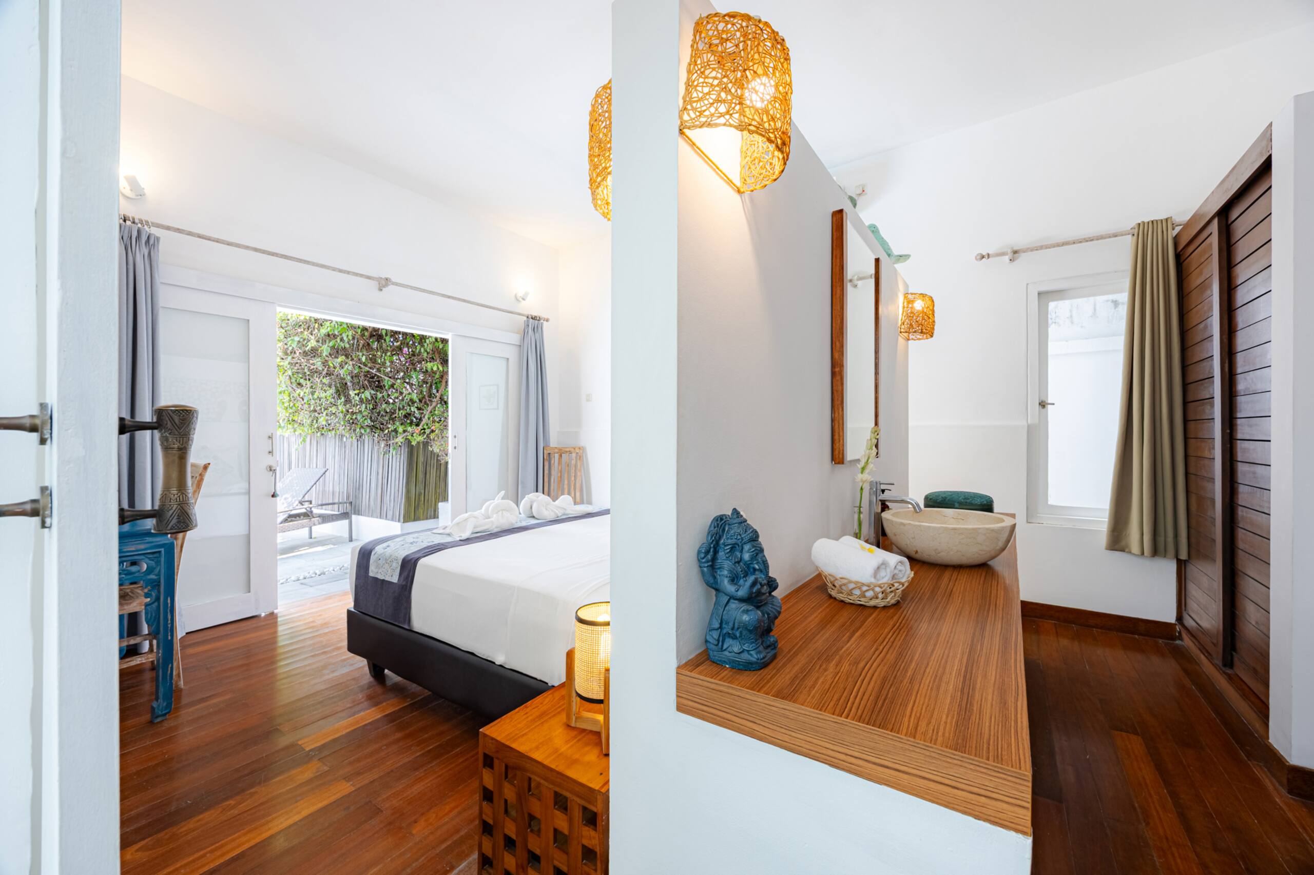 Villa in Seminyak – 10 min walk to Oberoi 18