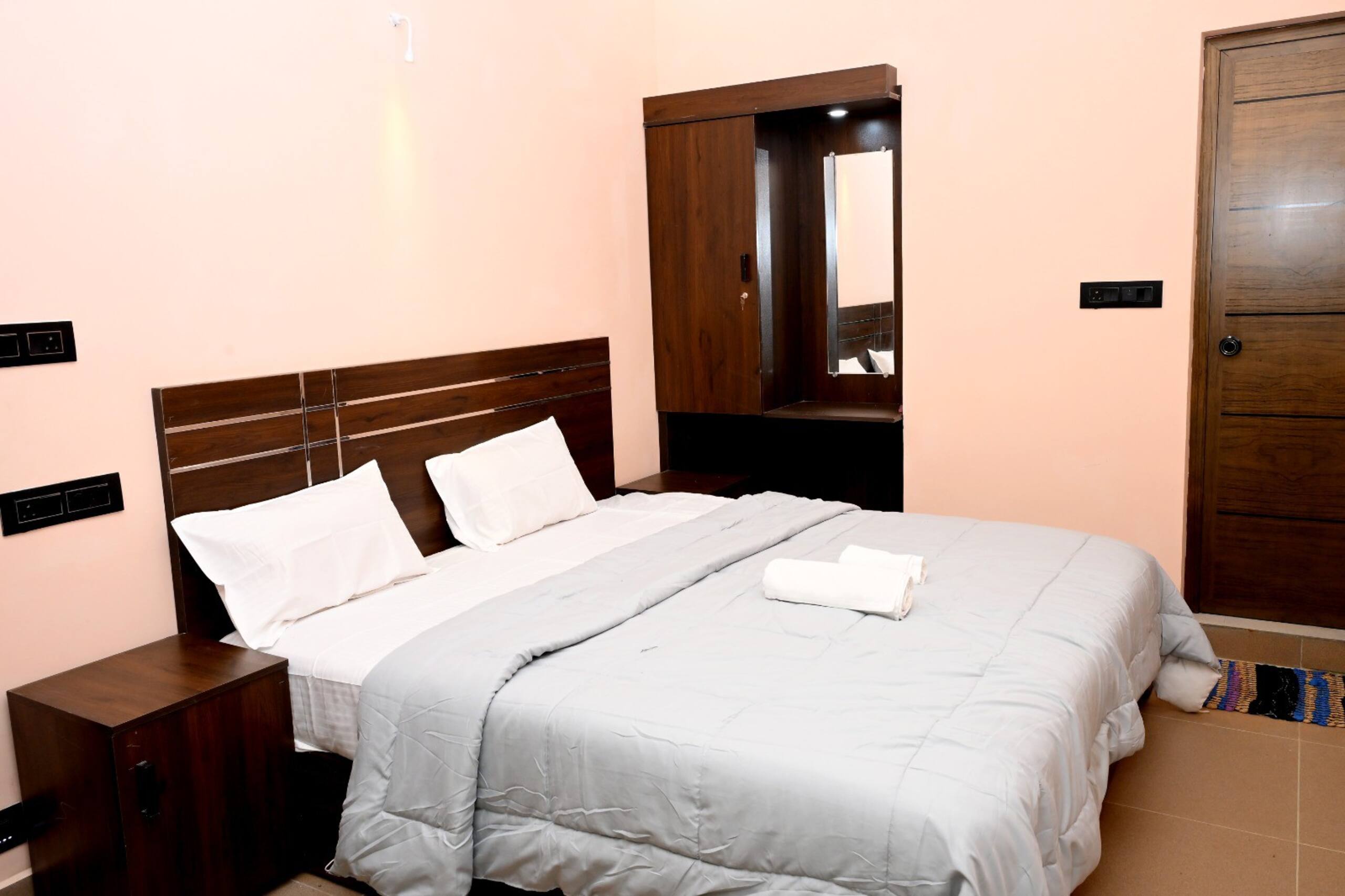 Zayana Gardens Munnar (Entire cottage) 12