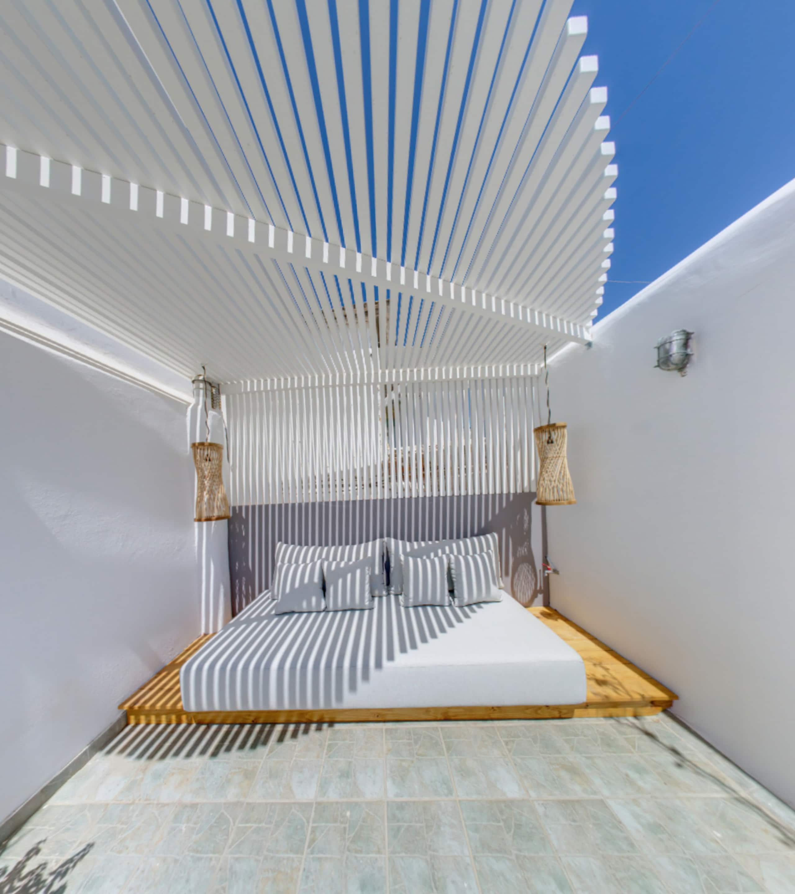 Skepi Fancy House|Elegant Terrace in Mykonos Town 18