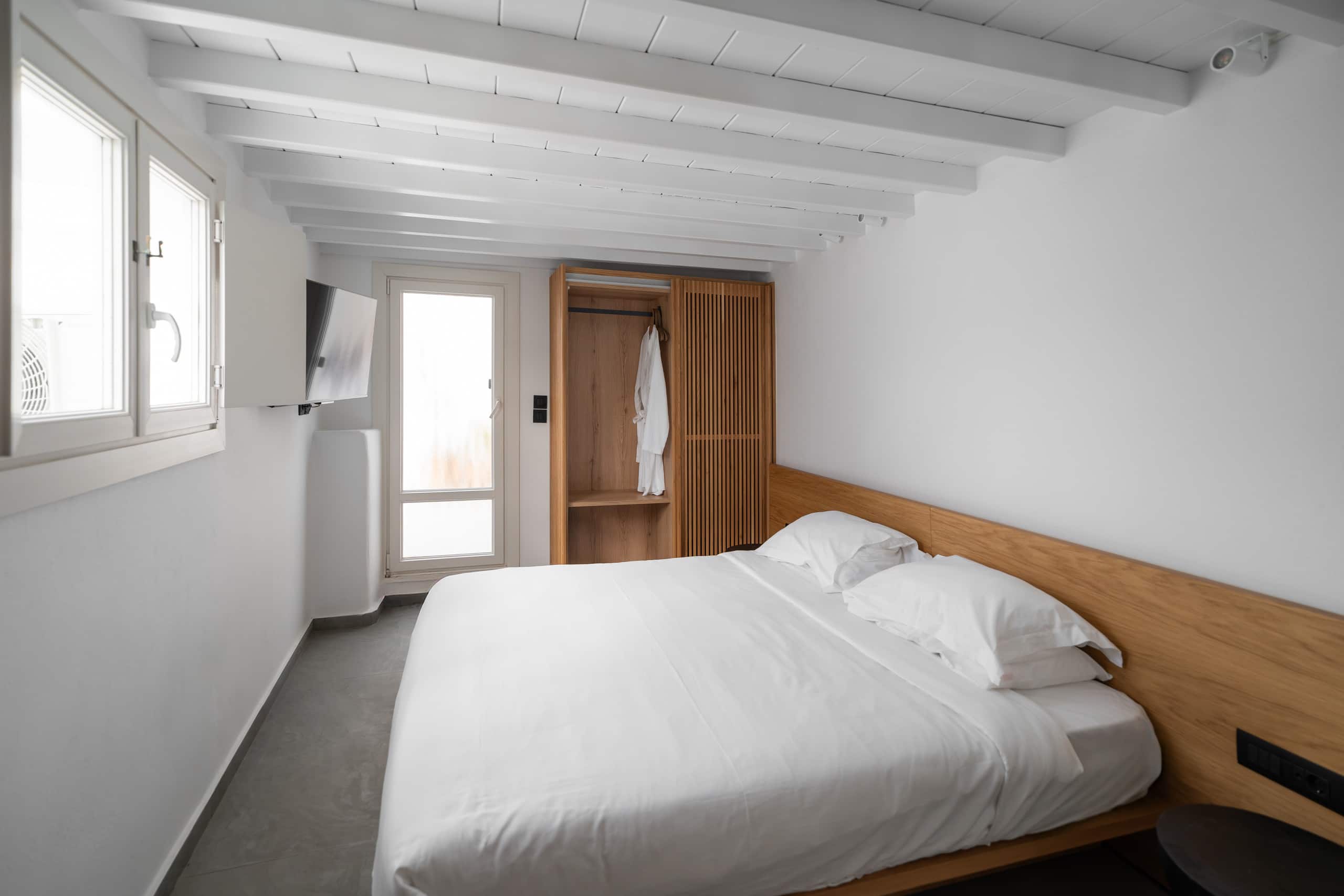 Skepi Fancy House|Elegant Terrace in Mykonos Town — photo 4