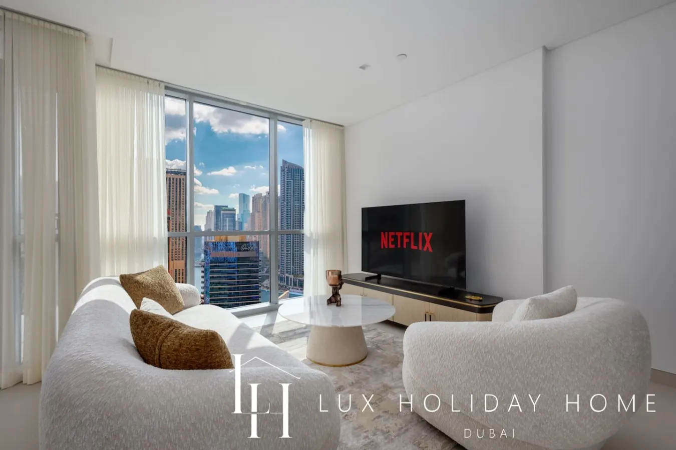 LUX | The LIV Waterside Dubai marina — photo 3