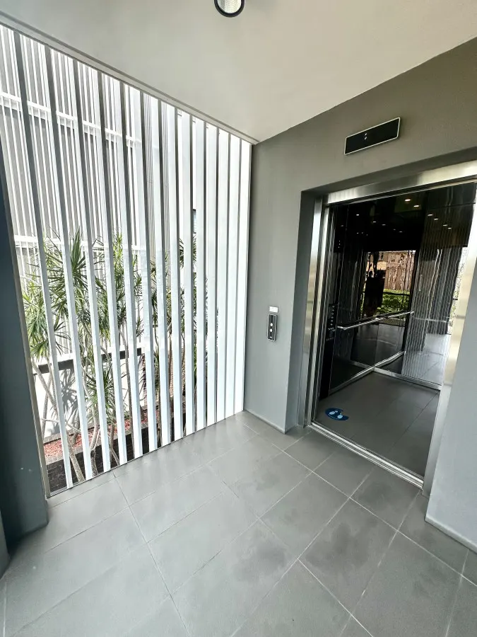 Luxury Aircon Apartment -Free parking, Walk to Hospital, UNSW & Dining 7