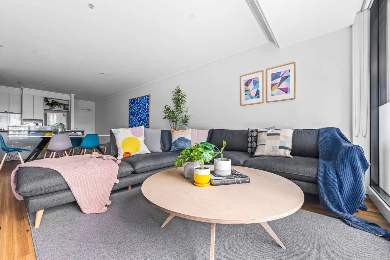 Andi - Your Spacious 3bed/2bath Melbourne Home!