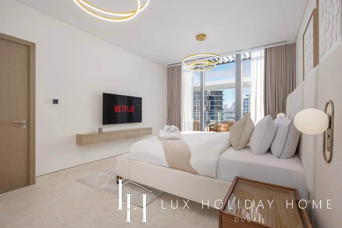 LUX The District One Lagoon View Townhouse 18