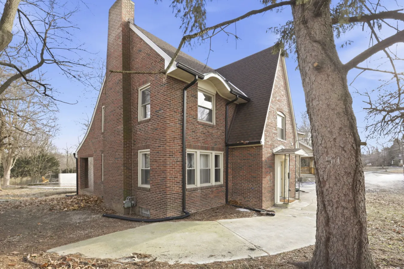 The Nelson House 3