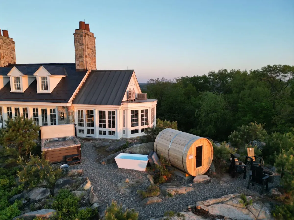 Roundtop Mansion on 135 Acre Estate with Indoor Pool — photo 5
