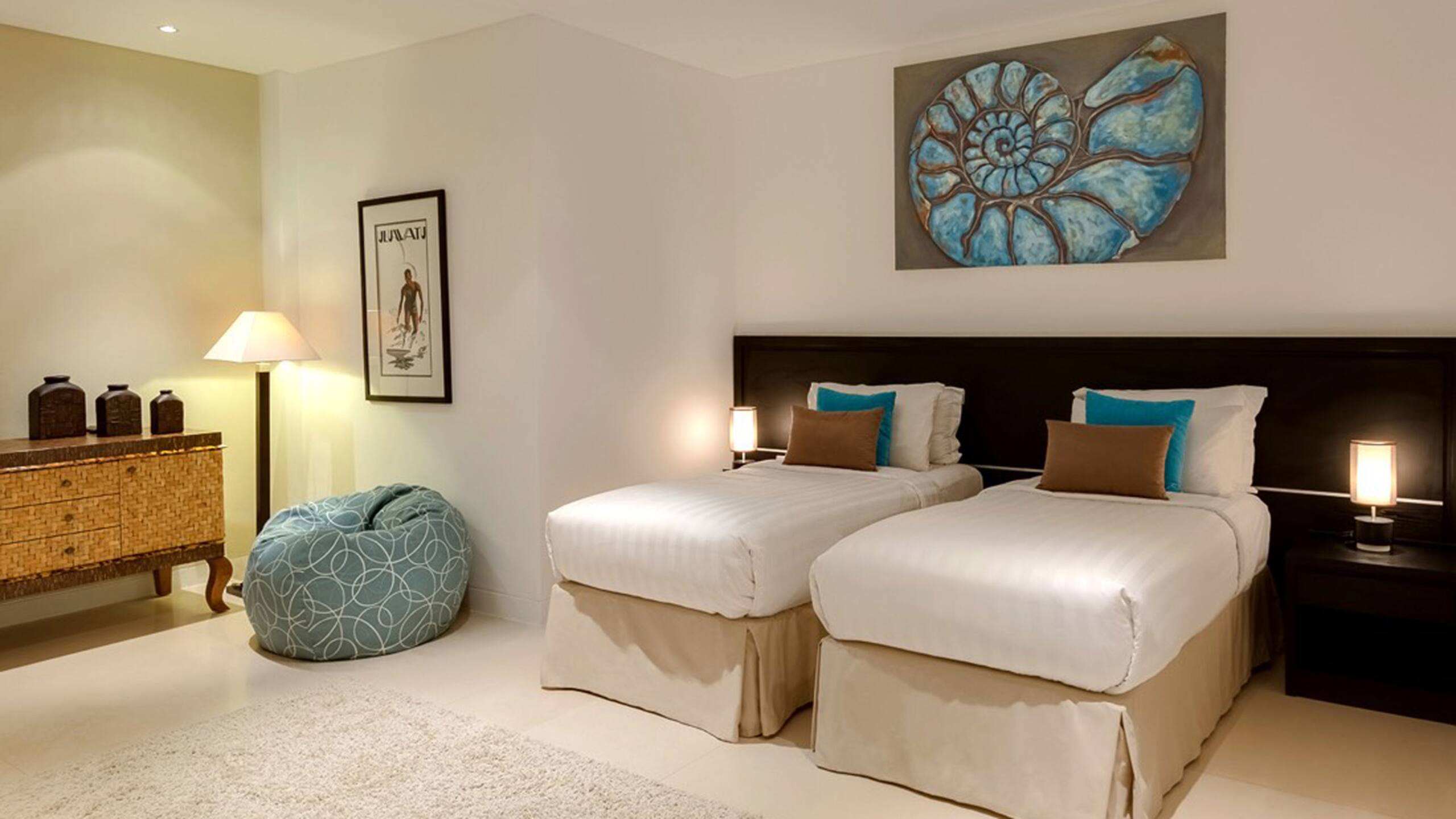 5BR Resort Villa w / Jacuzzi & Pool 32