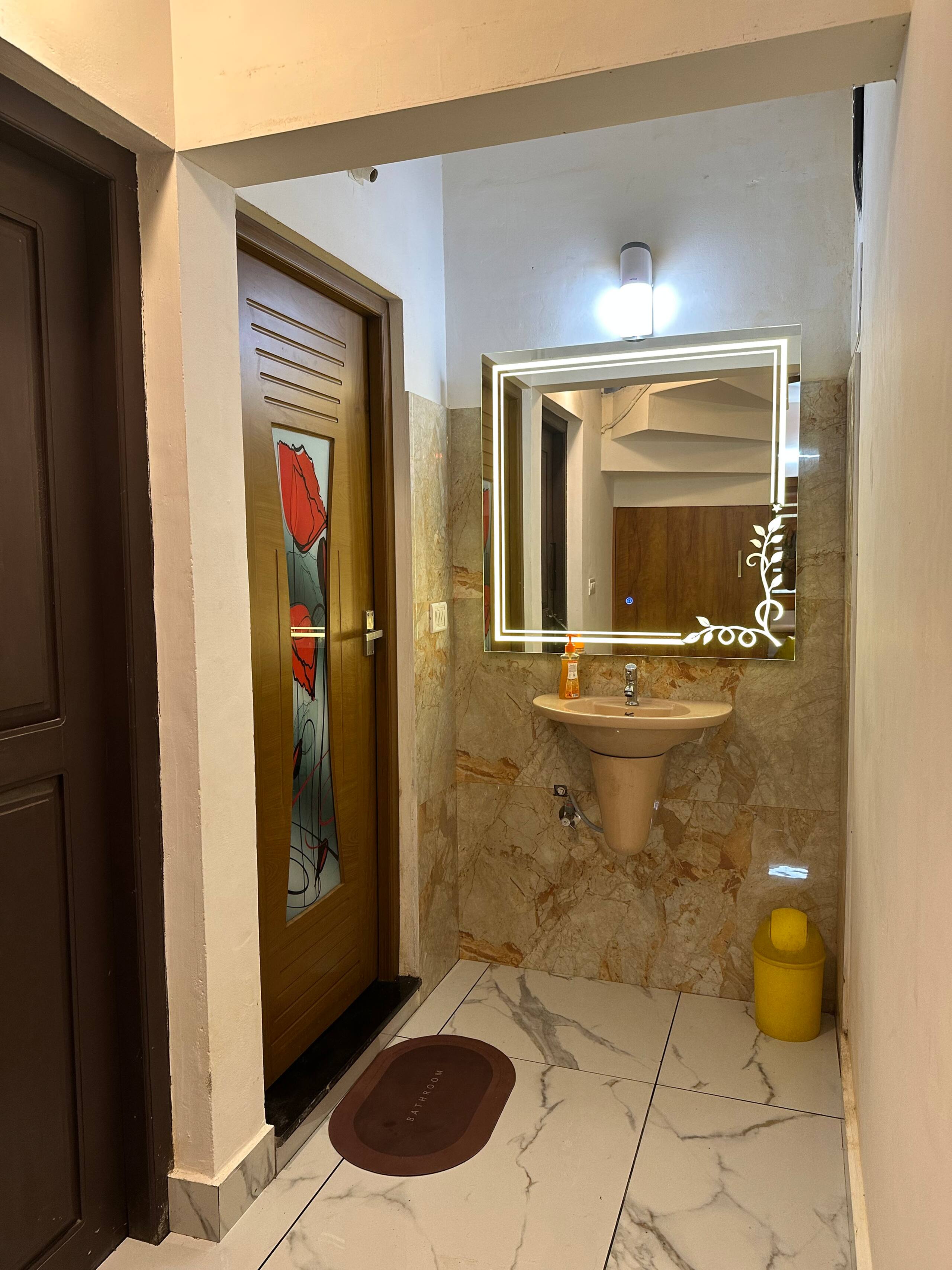 "Brookview"-Mesmerizing Coffee Villa with Pool 3BR 25