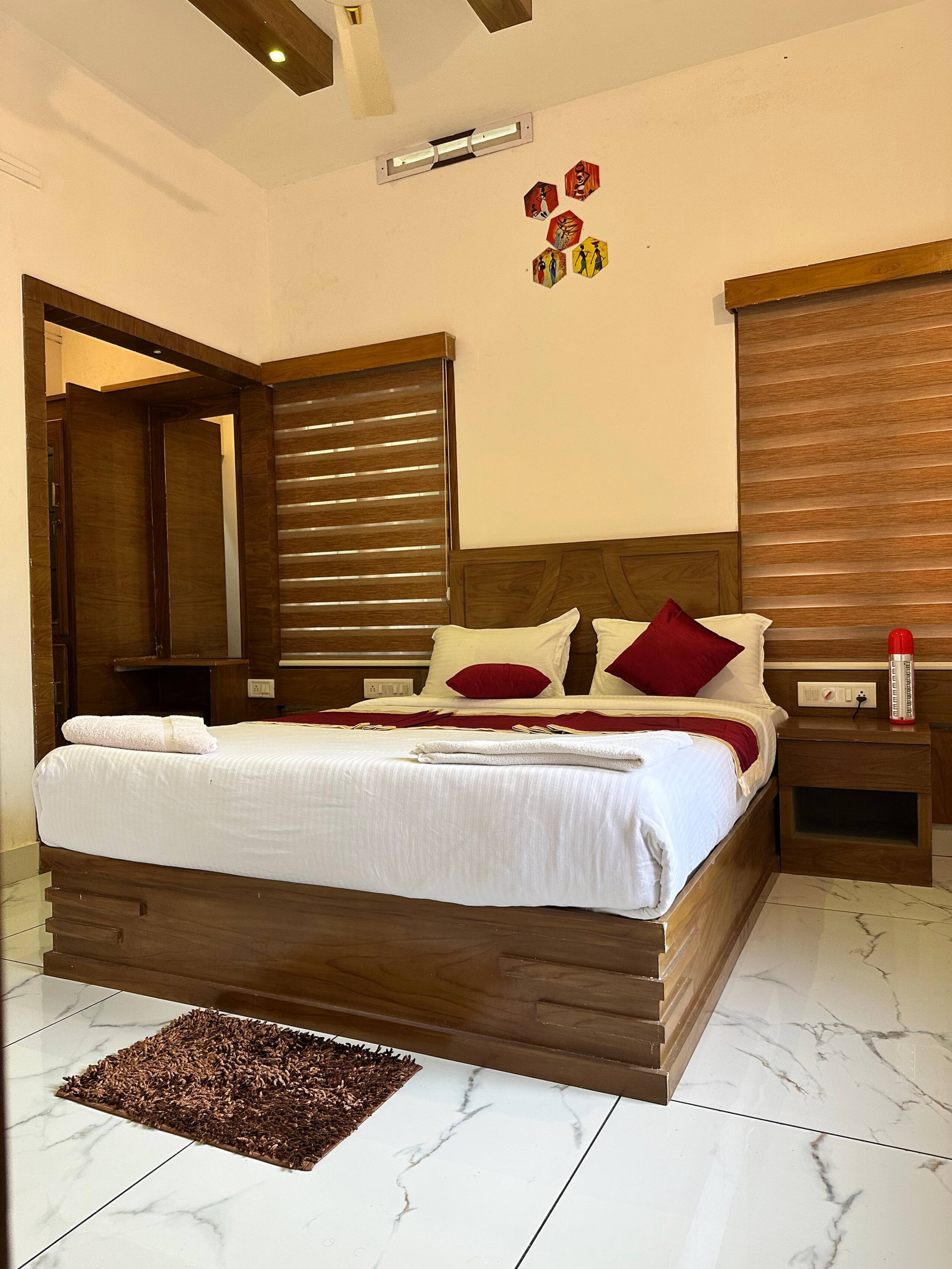"Brookview"-Mesmerizing Coffee Villa with Pool 3BR 26