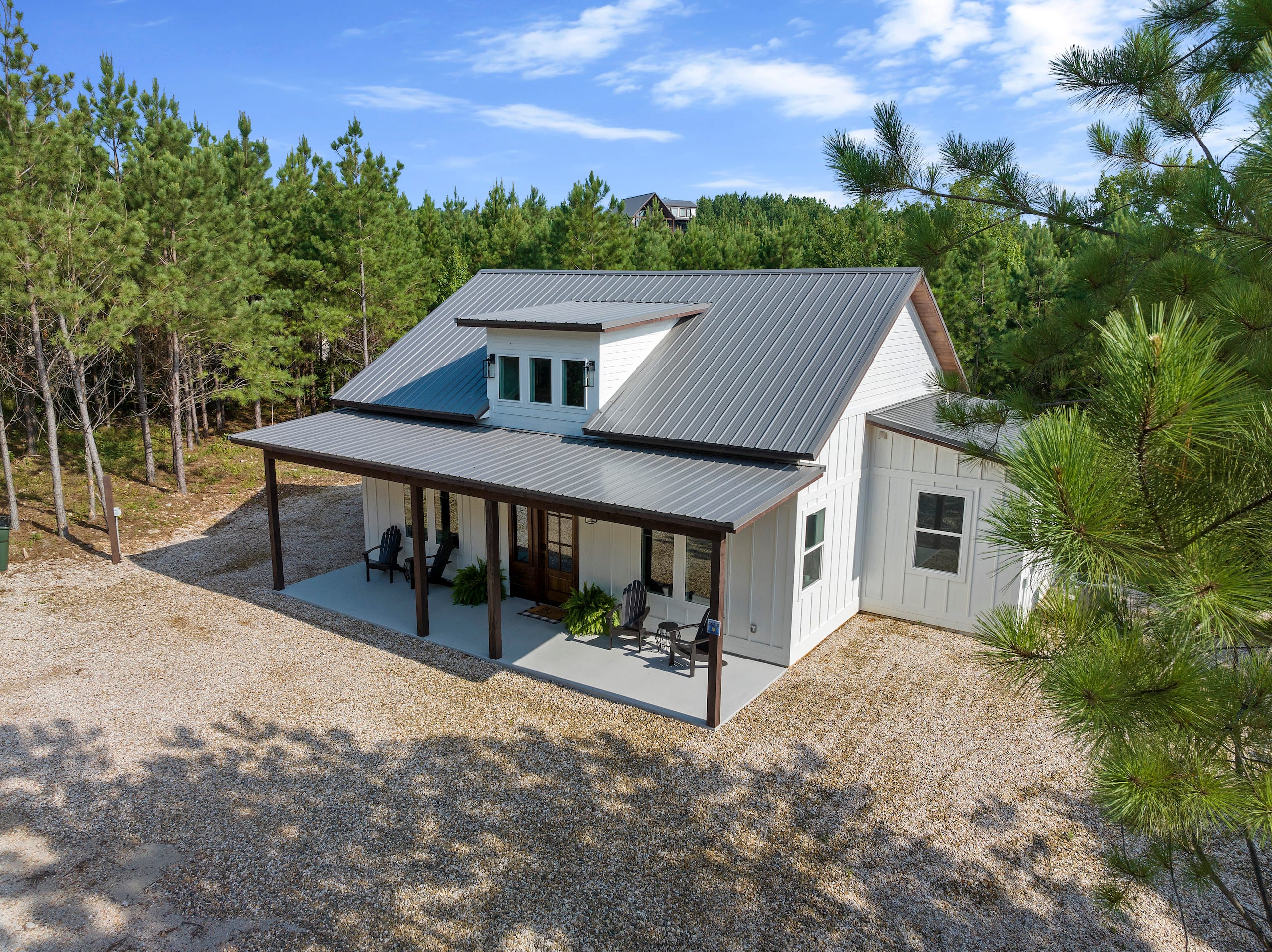 2 Primary Suites Cabin