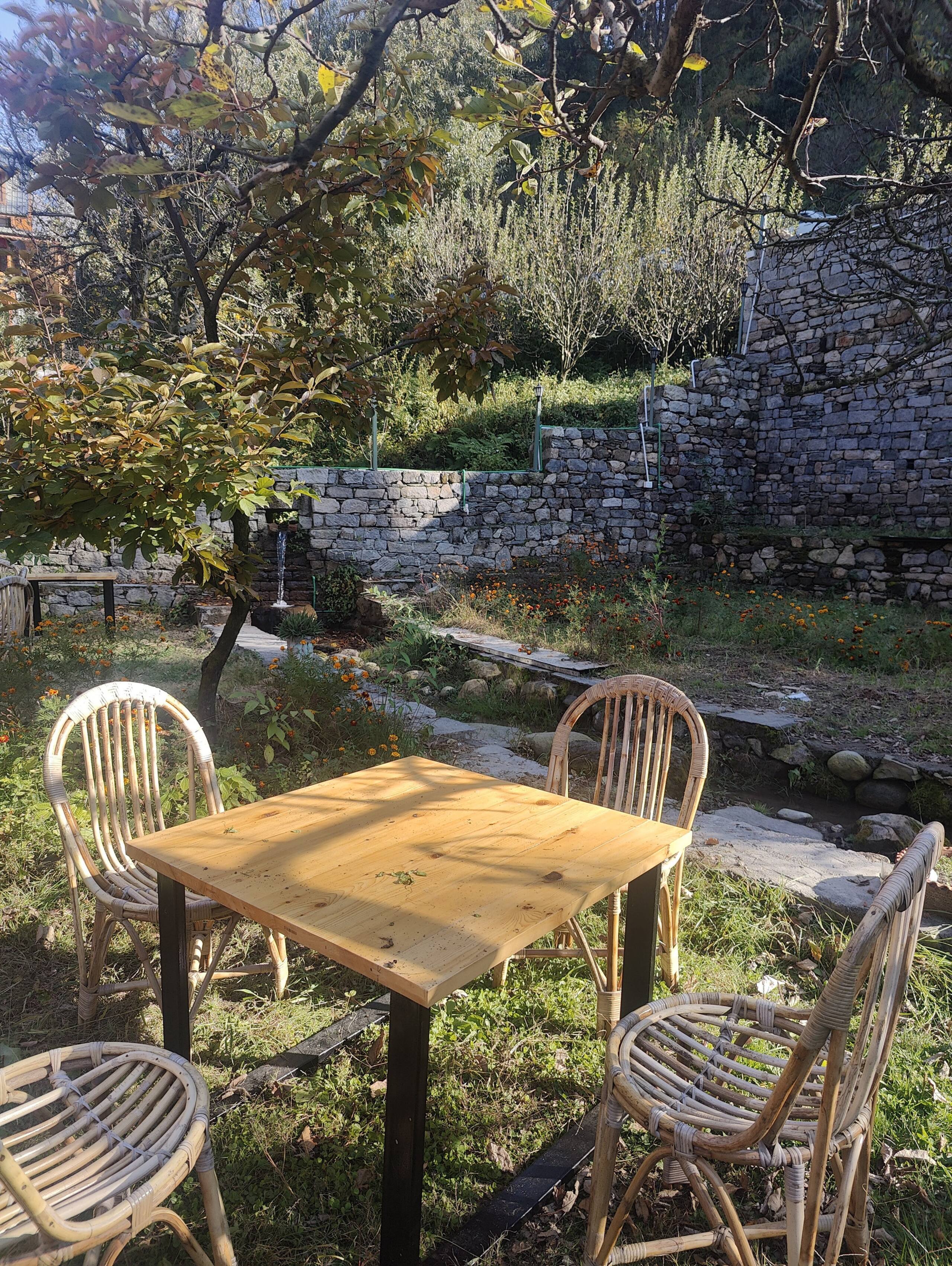 Yutori Homestay Manali | 6-BR Villa 15