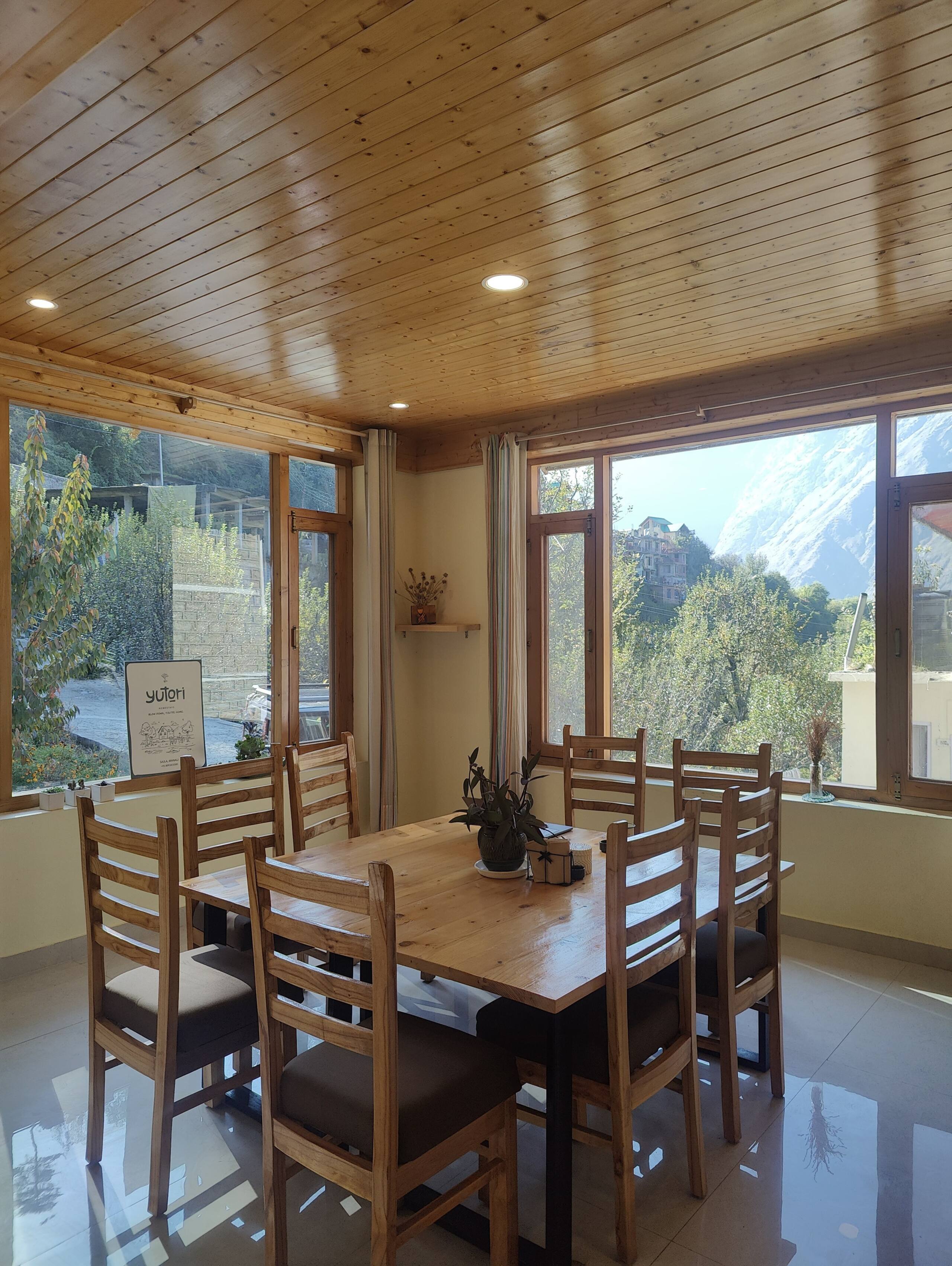 Yutori Homestay Manali | 6-BR Villa 8