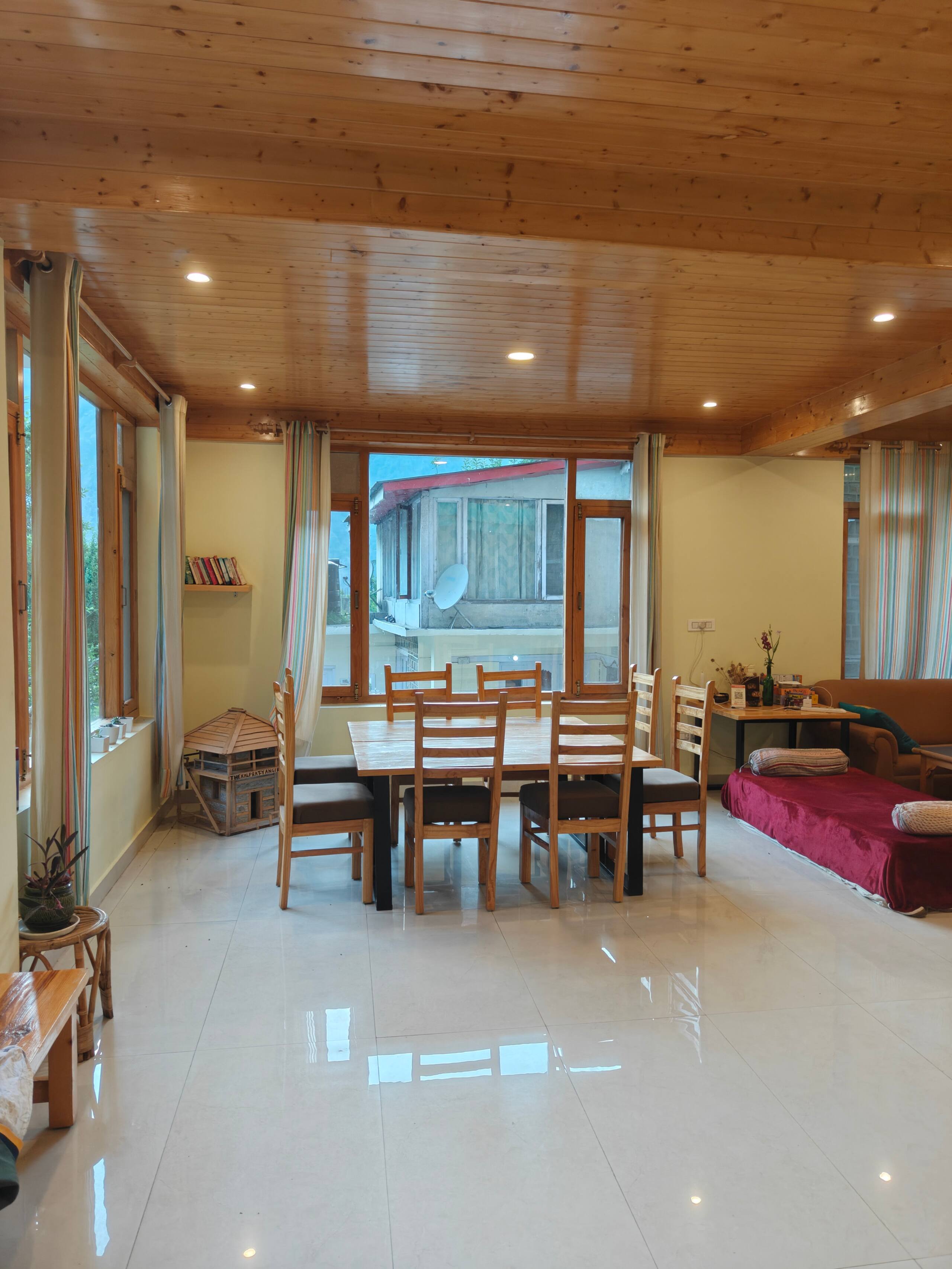 Yutori Homestay Manali | 6-BR Villa 11