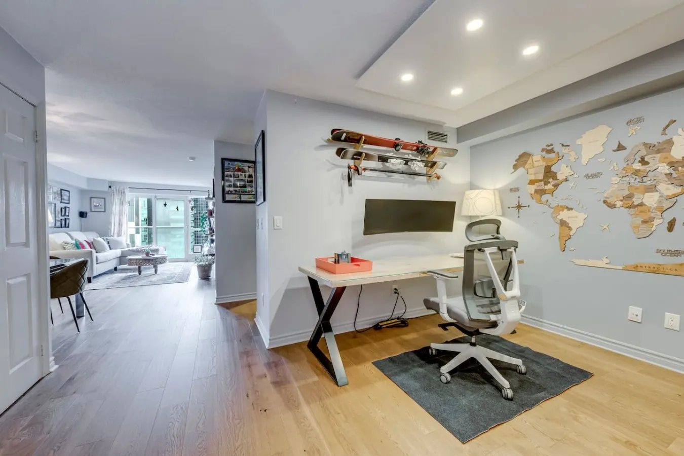 Stylish 1BR Condo Large Home Office City Views 14