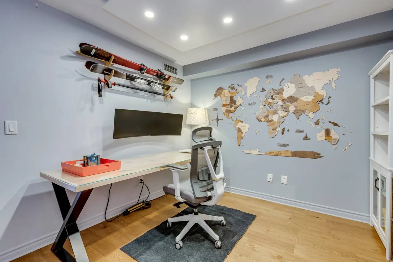 Stylish 1BR Condo Large Home Office City Views 5