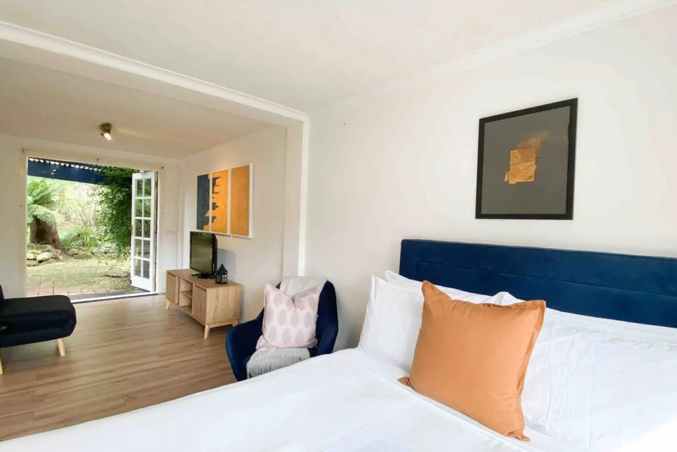 Cosy Inn Blue - family friendly, homely & peaceful 5