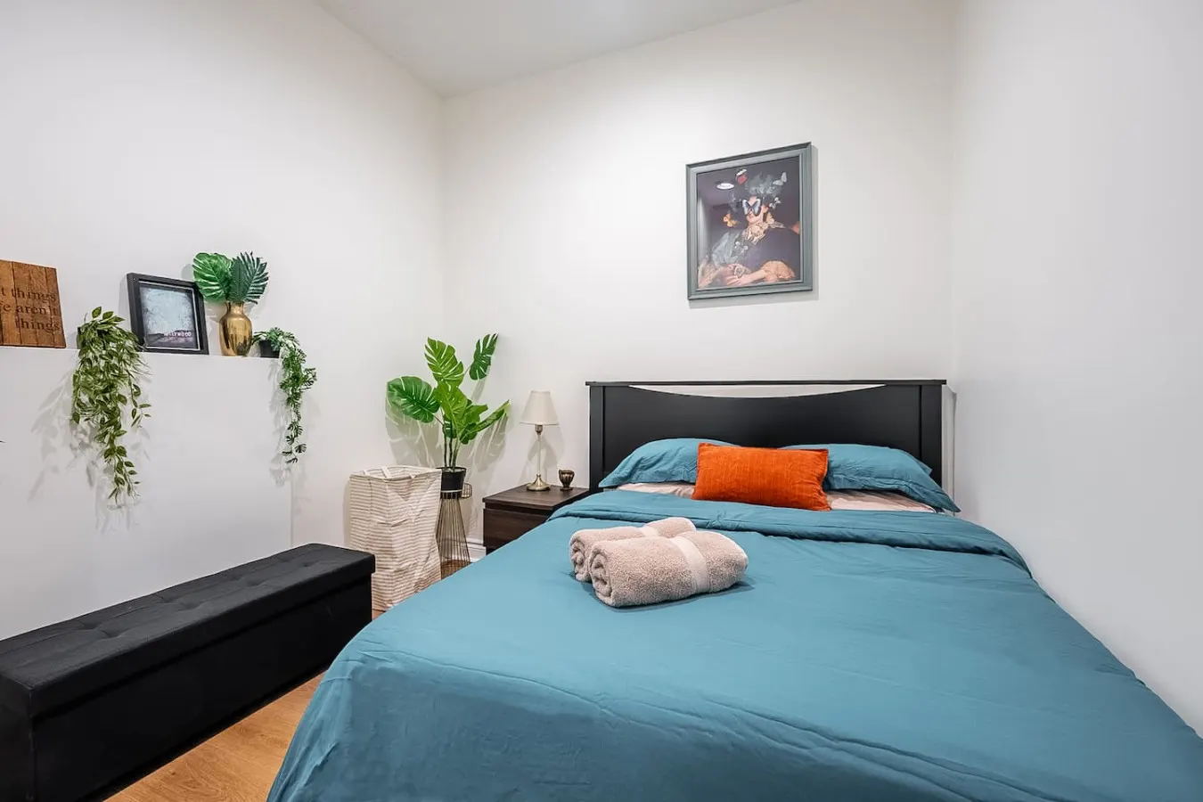Newly Designed 2BR Condo Prime Area Parking 5