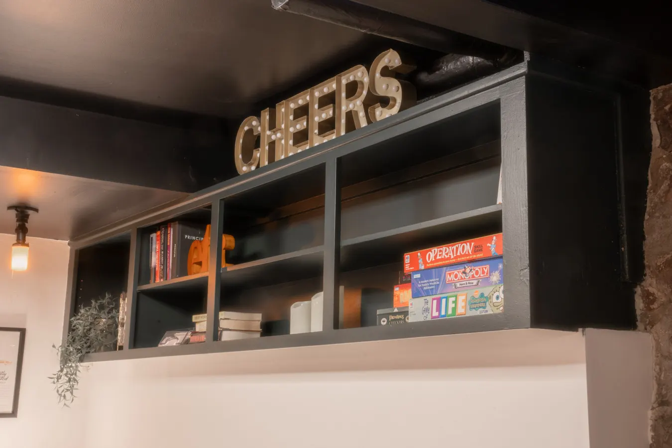 1925 Speakeasy: Sauna, hot tub, walk downtown 15