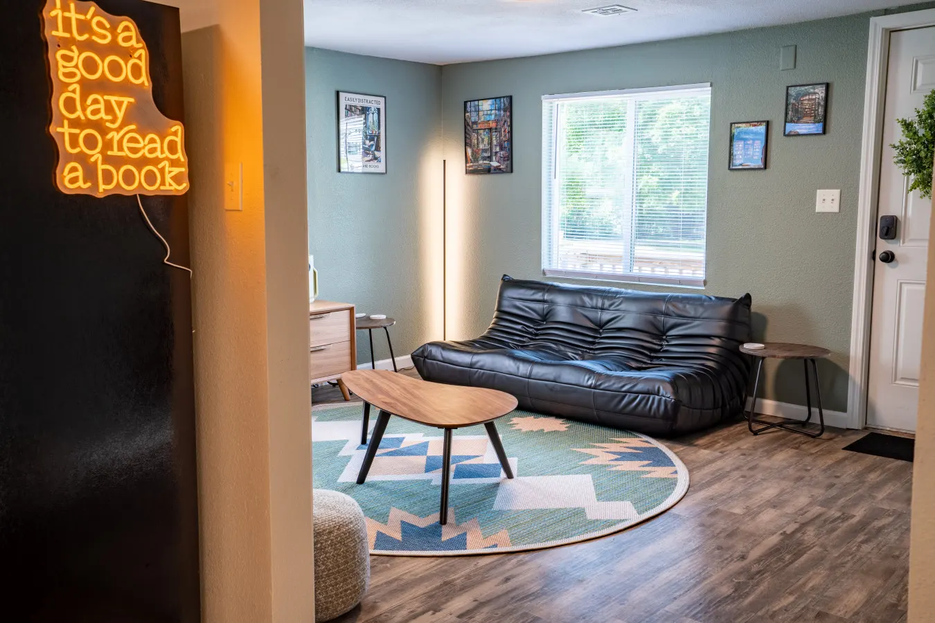 Cozy Book Nook Bungalow Modern Comfort + Retro Charm 11