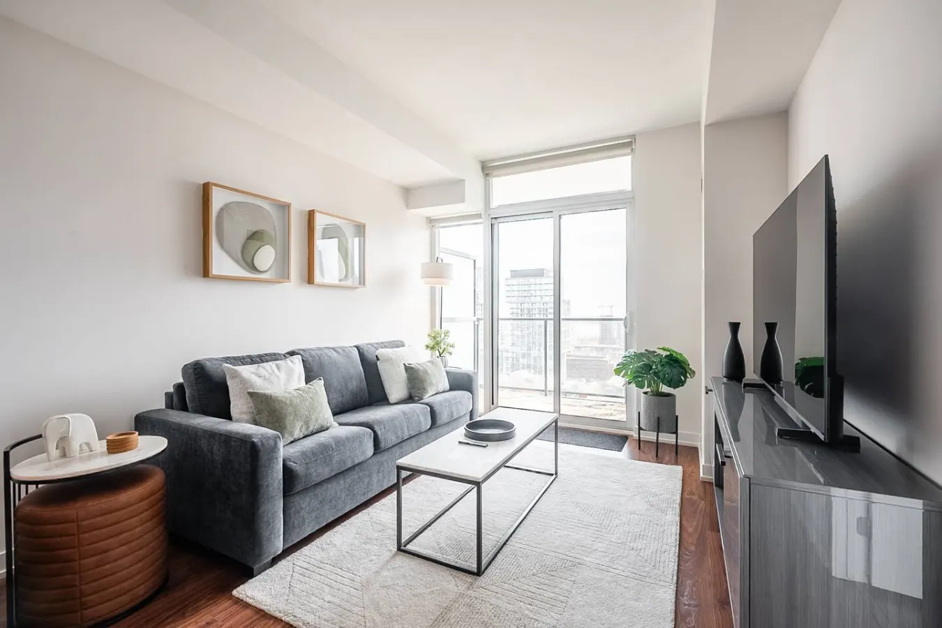 Designer 1BR Suite King East Skyline Views 1