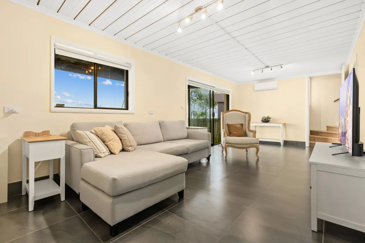 Magical Views of Dee Why 13