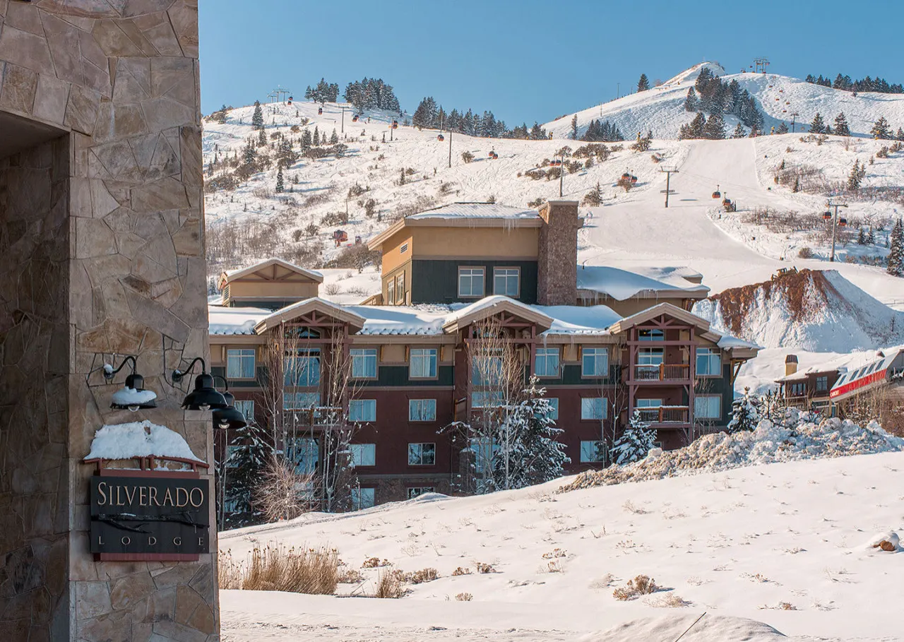 Ski-in/Ski-out, Canyons, Silverado, King, Hot tub, Free Coffee Bar, 128A 9