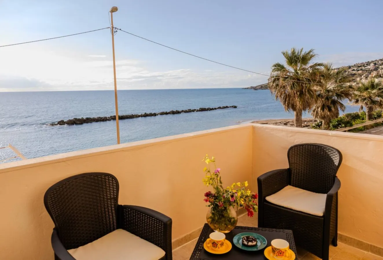 Casa Mare Torre San Carlo 1