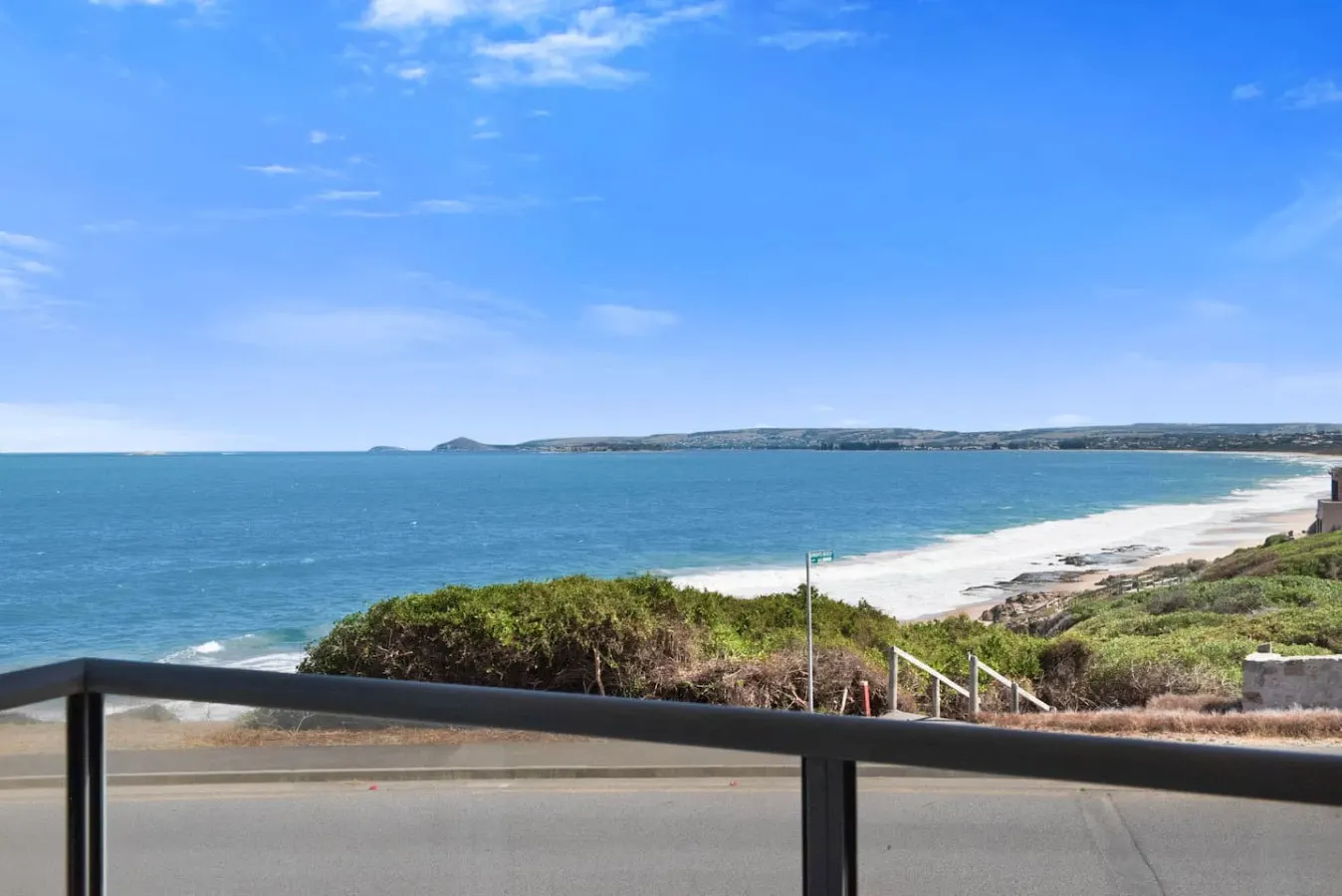 South Seas 1—Panoramic Views over Knights Beach — photo 4