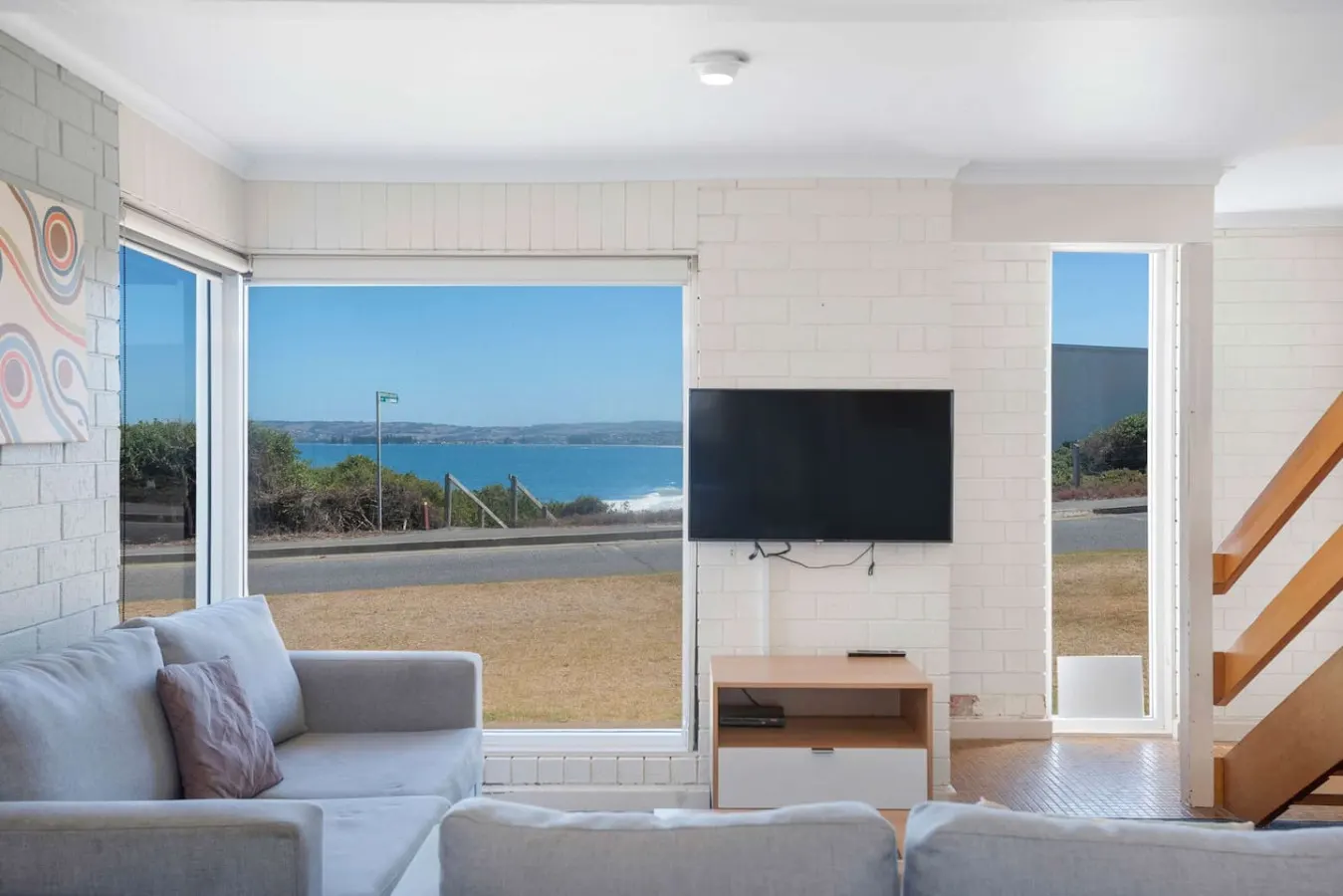 South Seas 1—Panoramic Views over Knights Beach 8