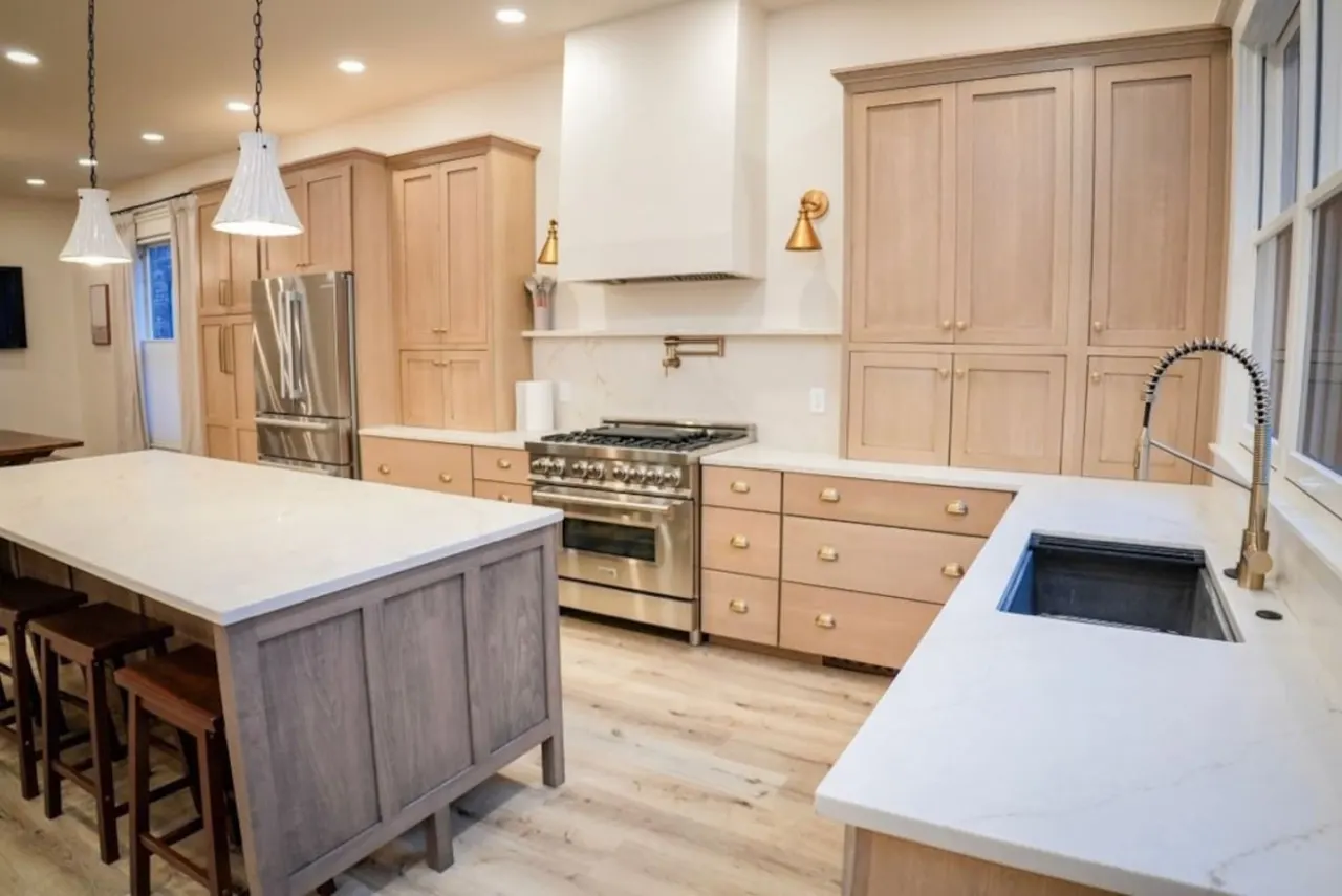 Historic Fletcherplace sleeps 12 Indy downtown 5