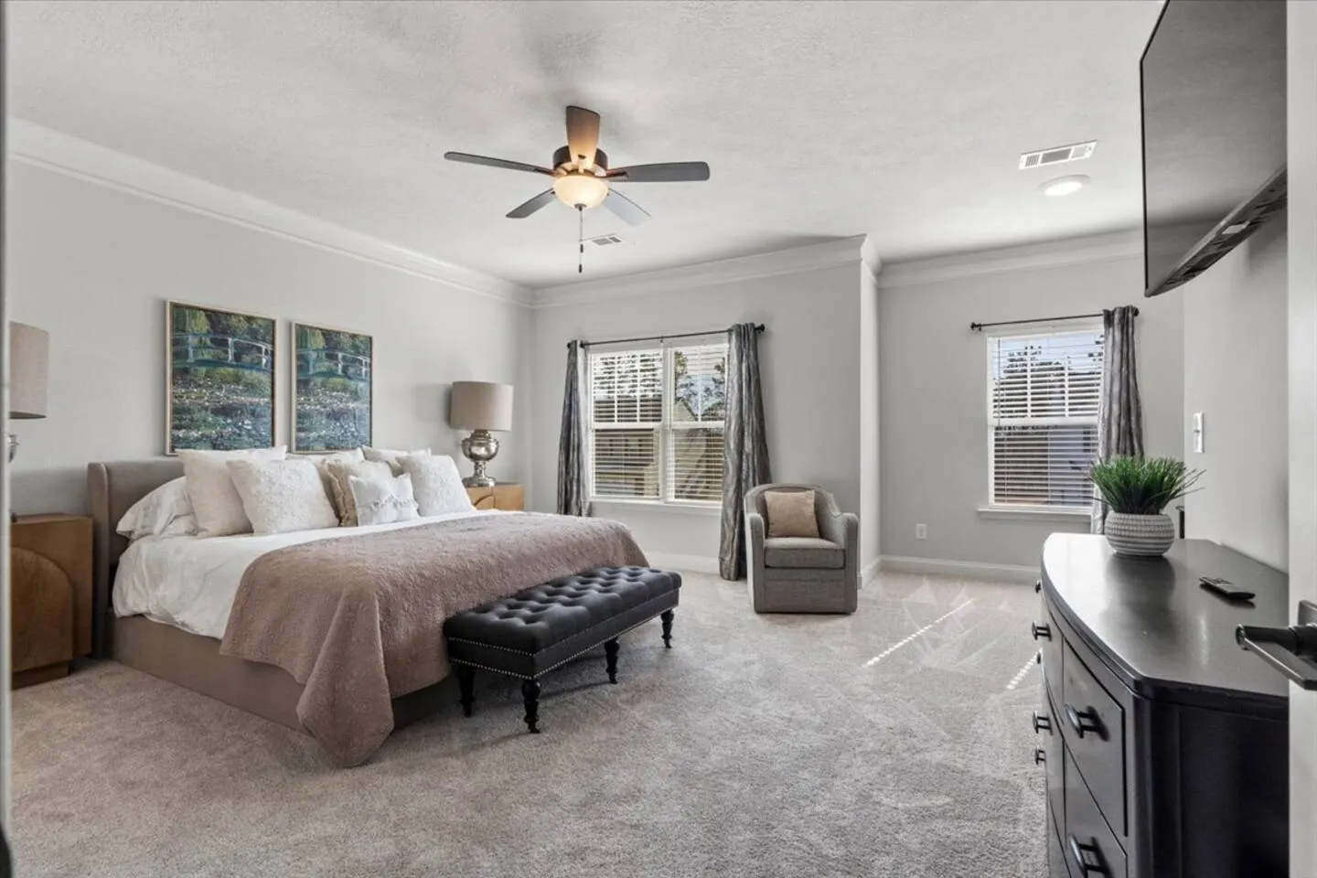 Cottingham - 4 Bedroom 2.5 Bath 12
