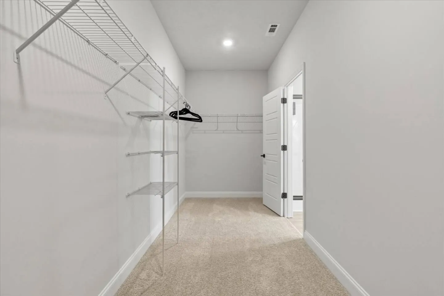Cottingham - 4 Bedroom 2.5 Bath 18