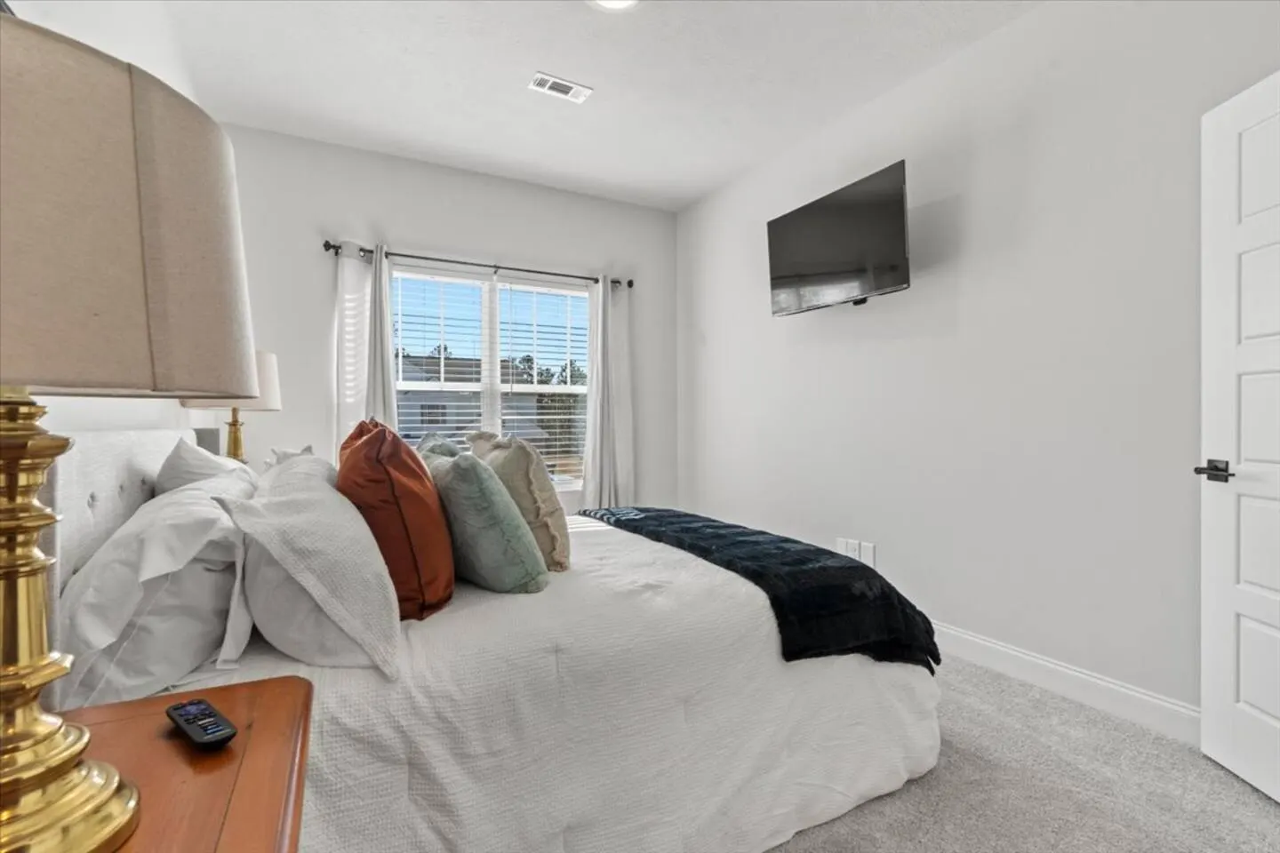 Cottingham - 4 Bedroom 2.5 Bath 20