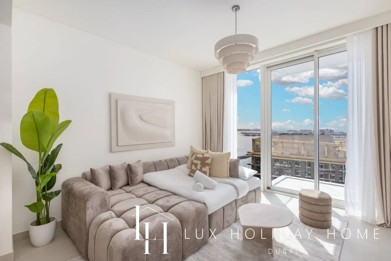 LUX The Beach Mansion Atlantis View Suite 7 10
