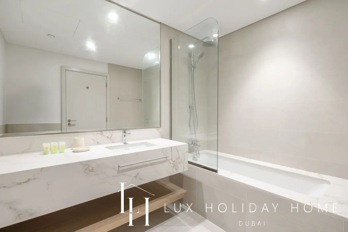 LUX The Beach Mansion Atlantis View Suite 7 19