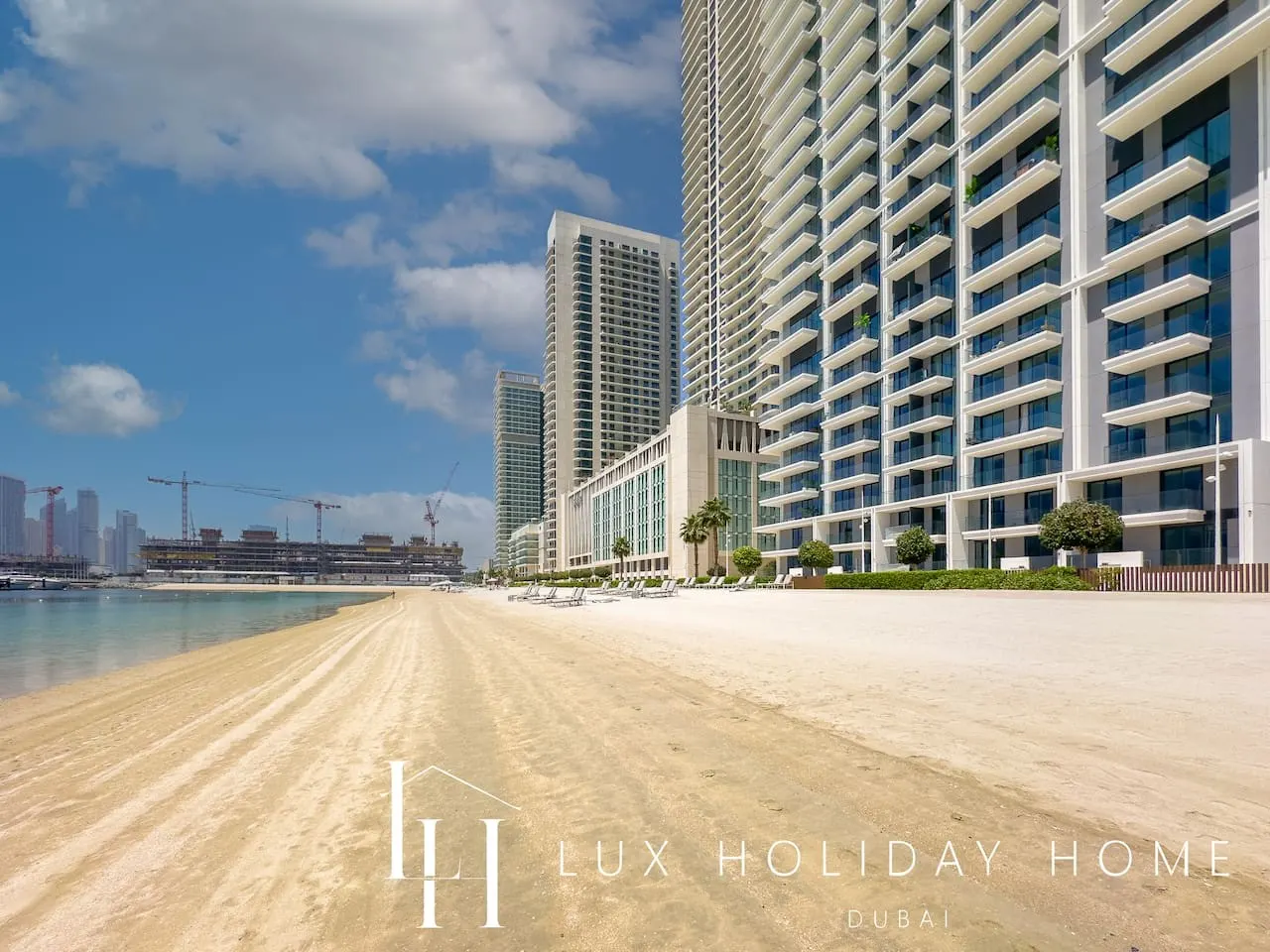 LUX The Beach Mansion Atlantis View Suite 7 8