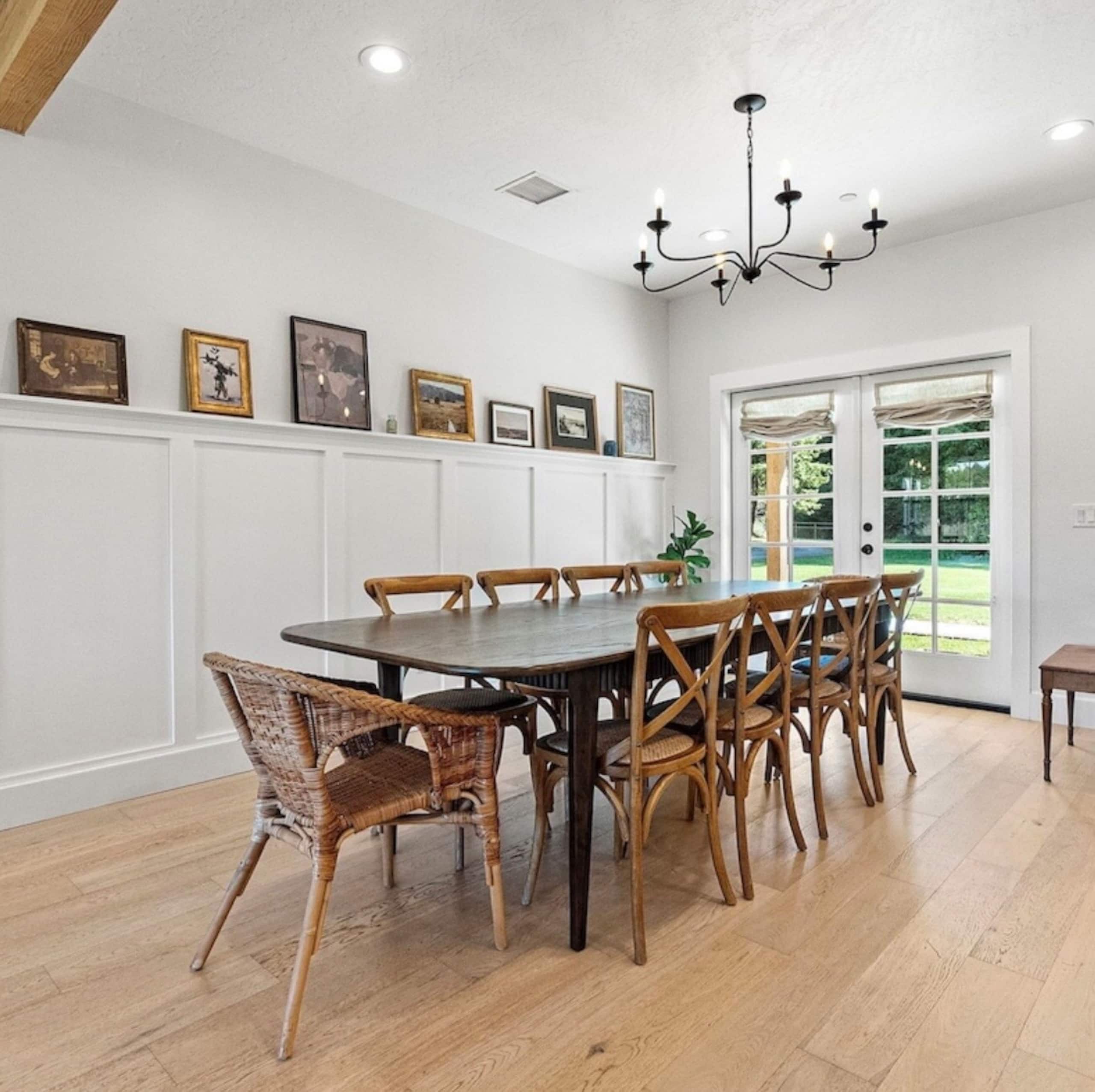 Redwood Meadows Farmhouse 24