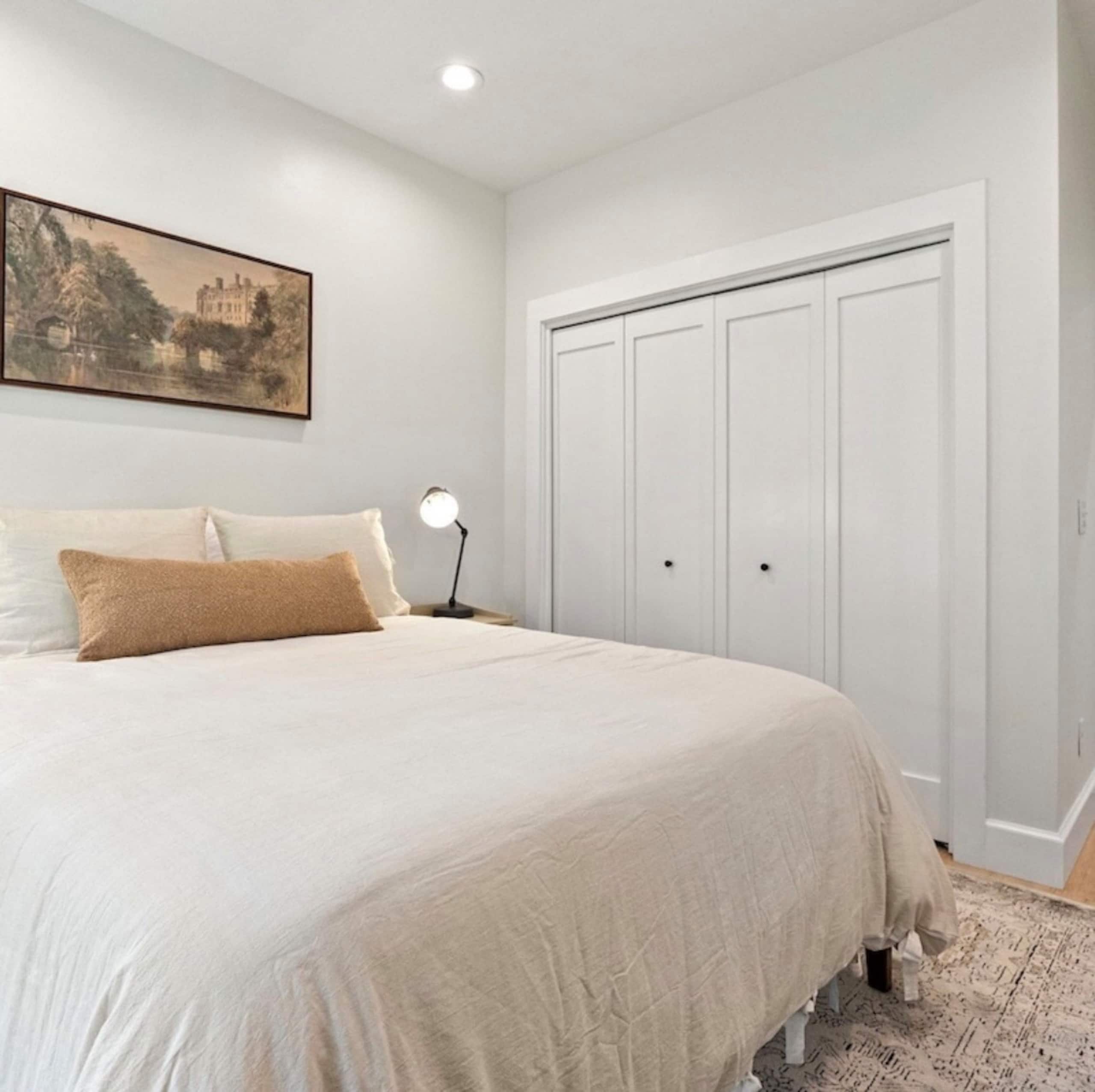 Redwood Meadows Farmhouse 12
