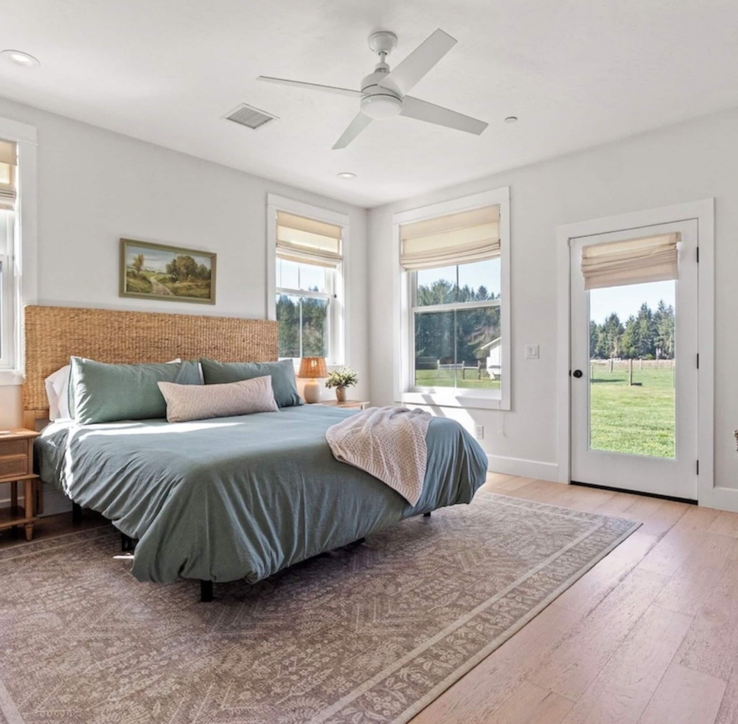 Redwood Meadows Farmhouse 7