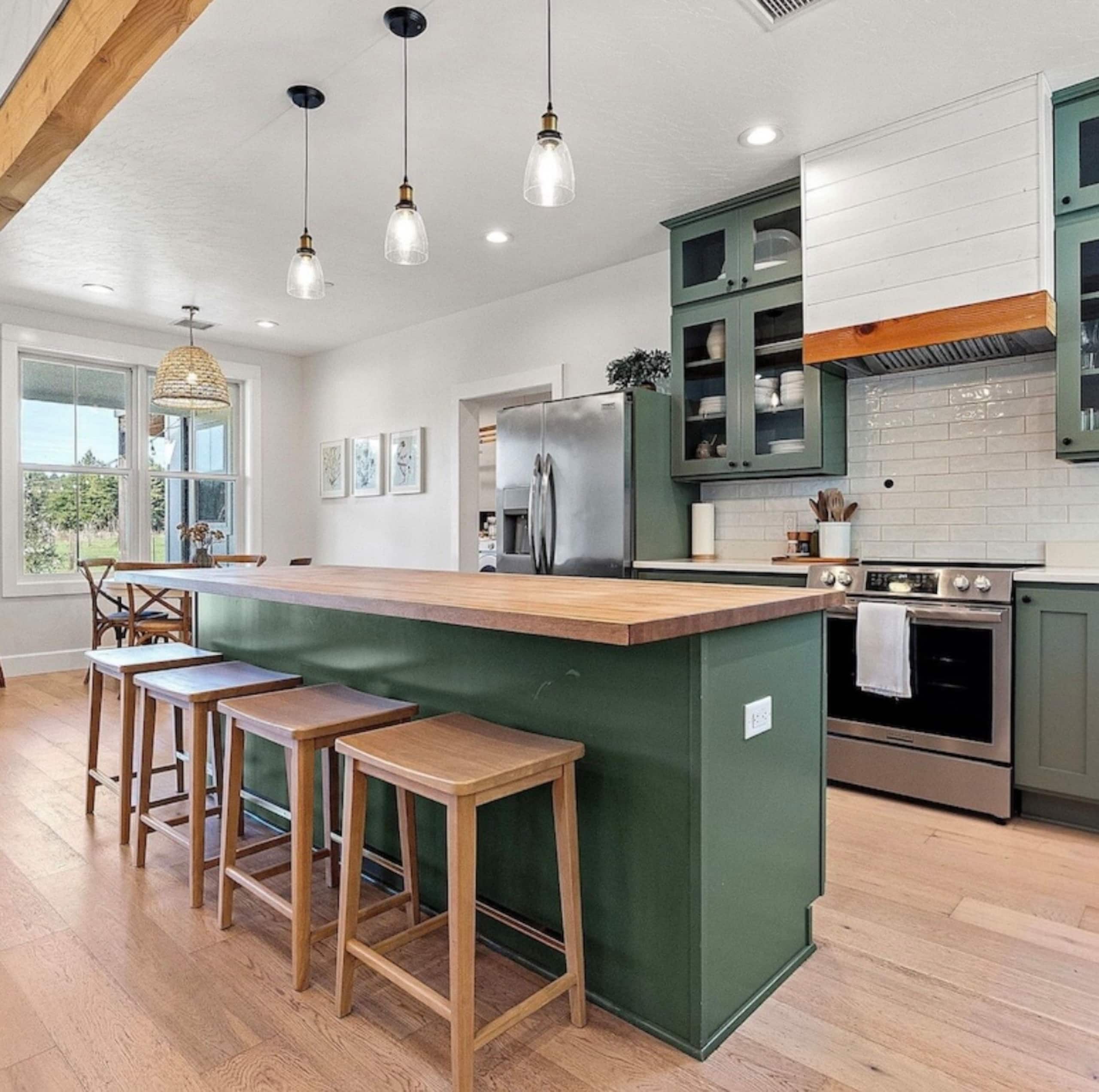 Redwood Meadows Farmhouse 27