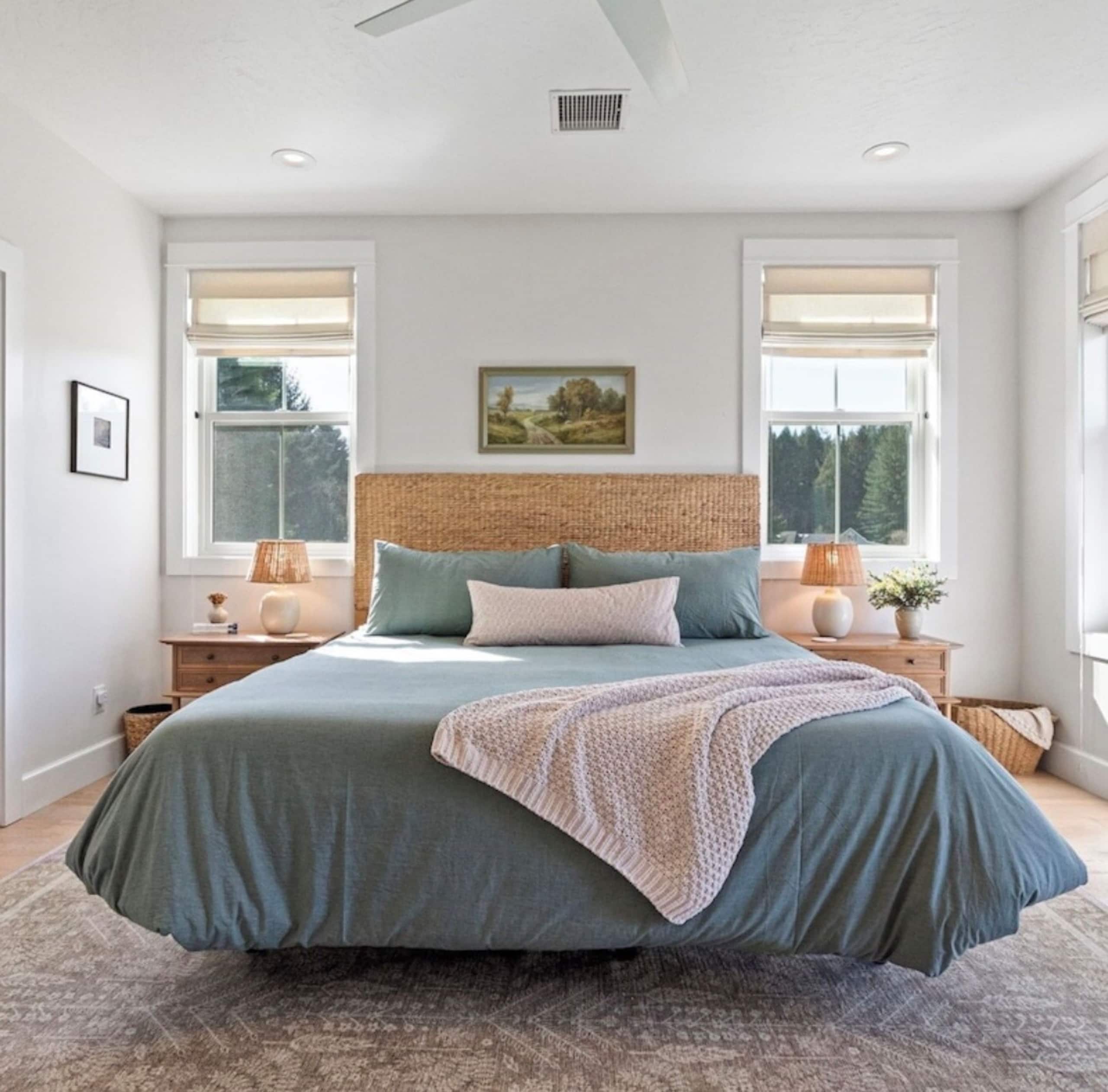 Redwood Meadows Farmhouse 10