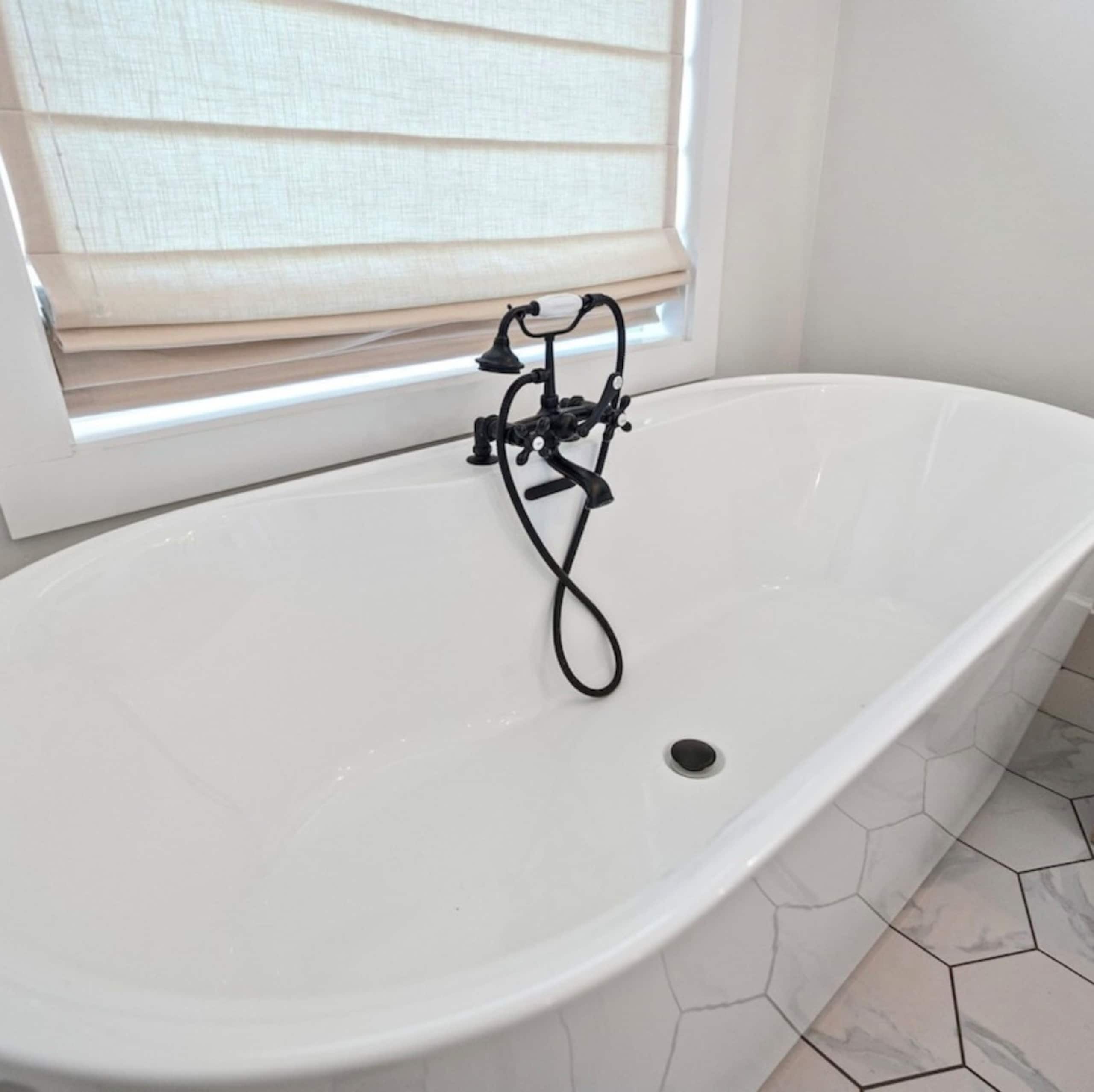 Redwood Meadows Farmhouse 15