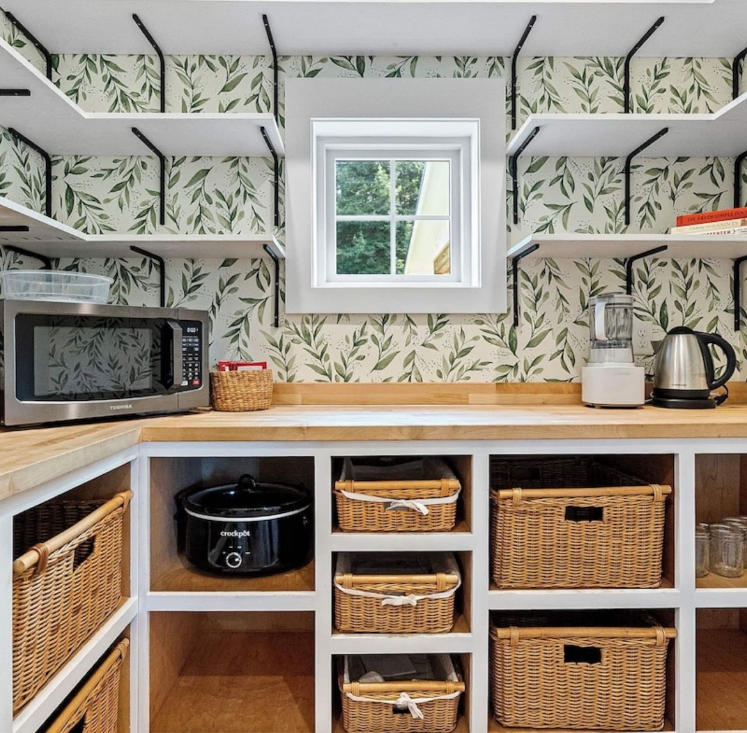 Redwood Meadows Farmhouse 36