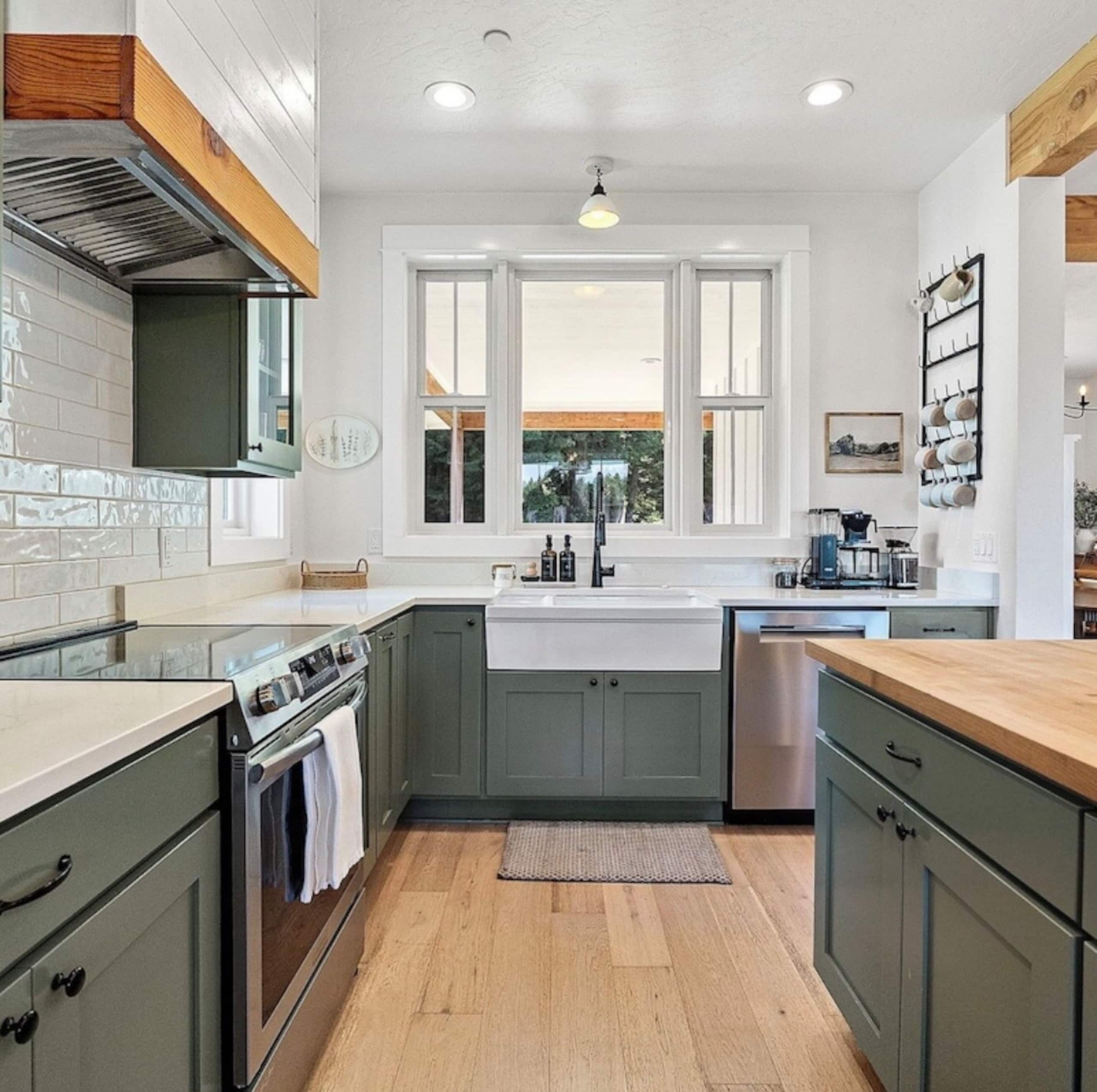 Redwood Meadows Farmhouse 29
