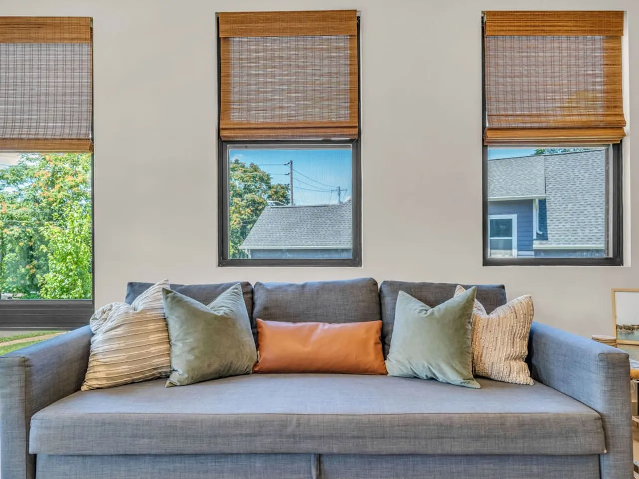 Rooftop Oasis Hot Tub + Theater Walkable to DT 19