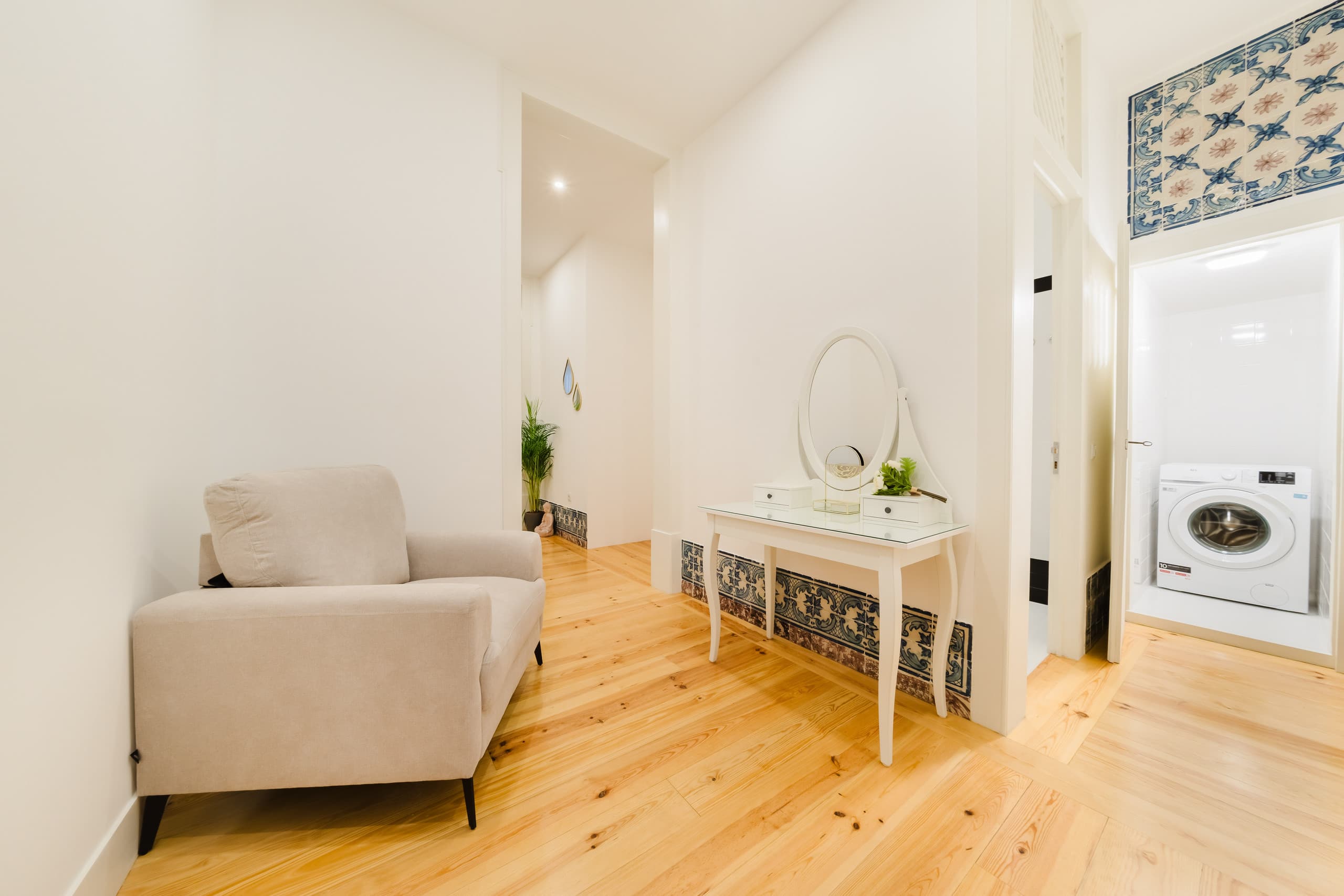 Heart of Lisbon Luxury Stay for 10 w/AC 19