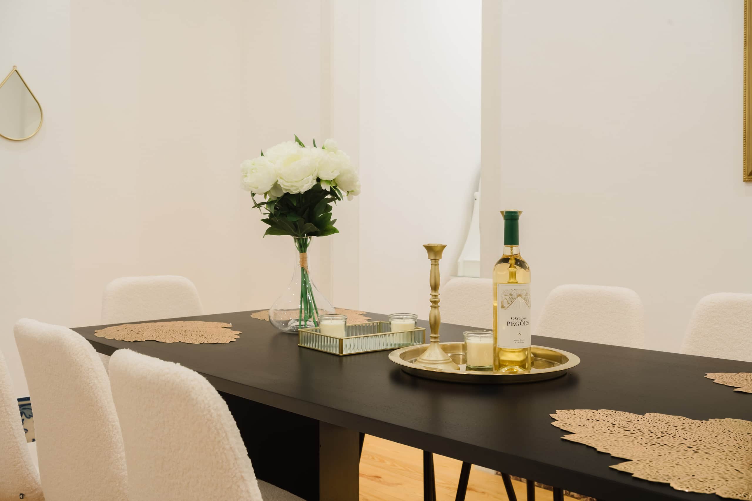 Heart of Lisbon Luxury Stay for 10 w/AC 33