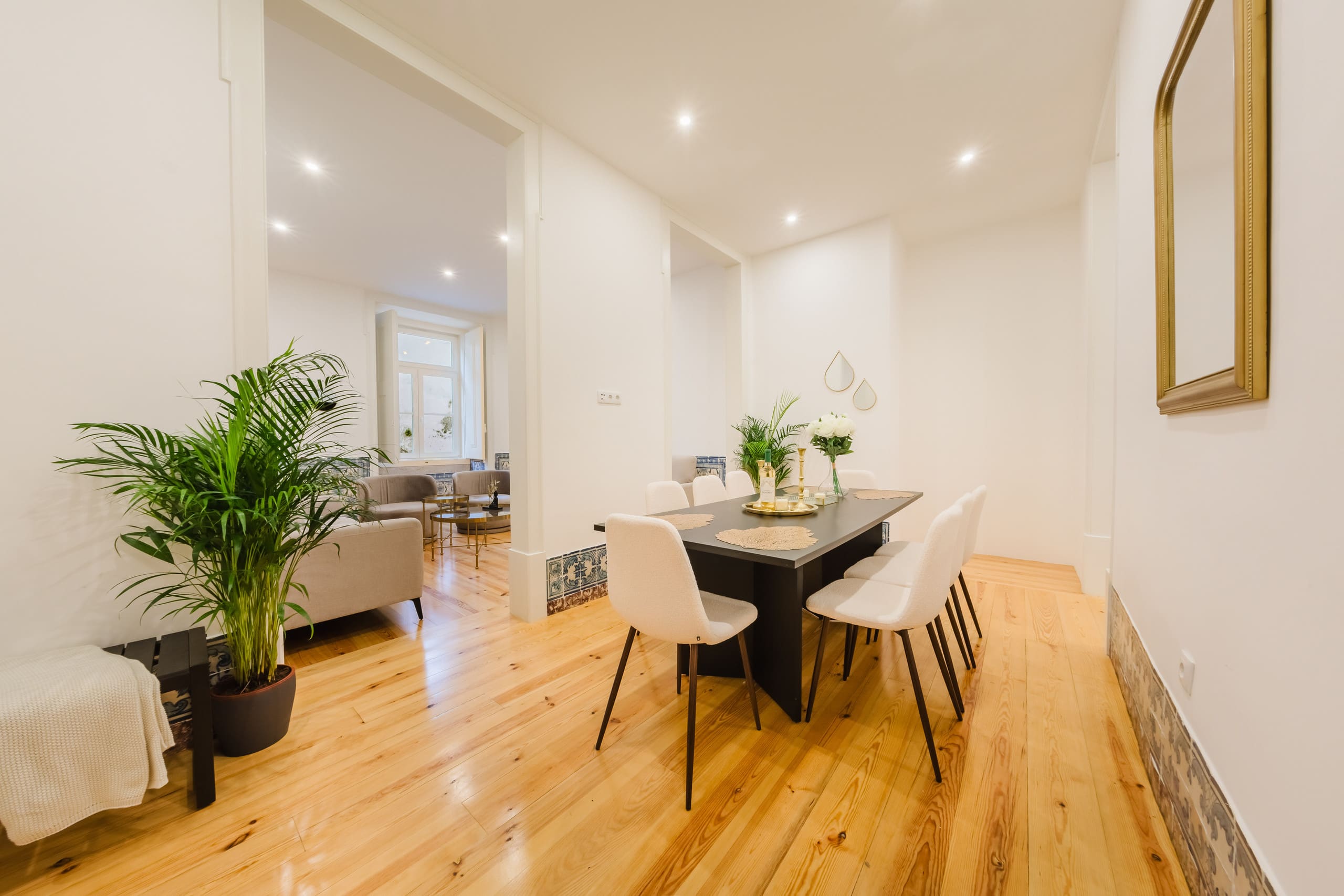 Heart of Lisbon Luxury Stay for 10 w/AC 32