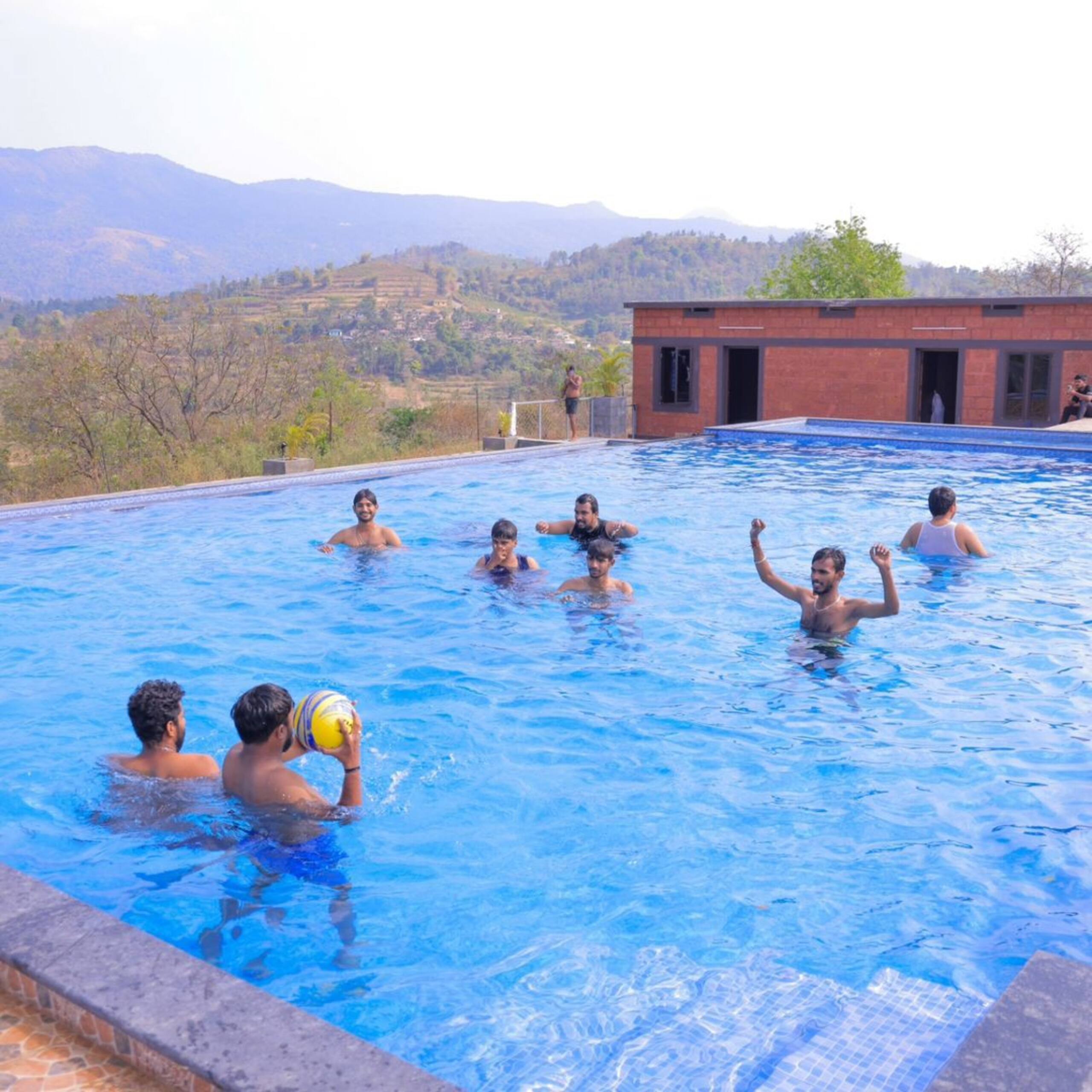 A Beautiful FarmStay Resort in Sholayur Anaikatti 7
